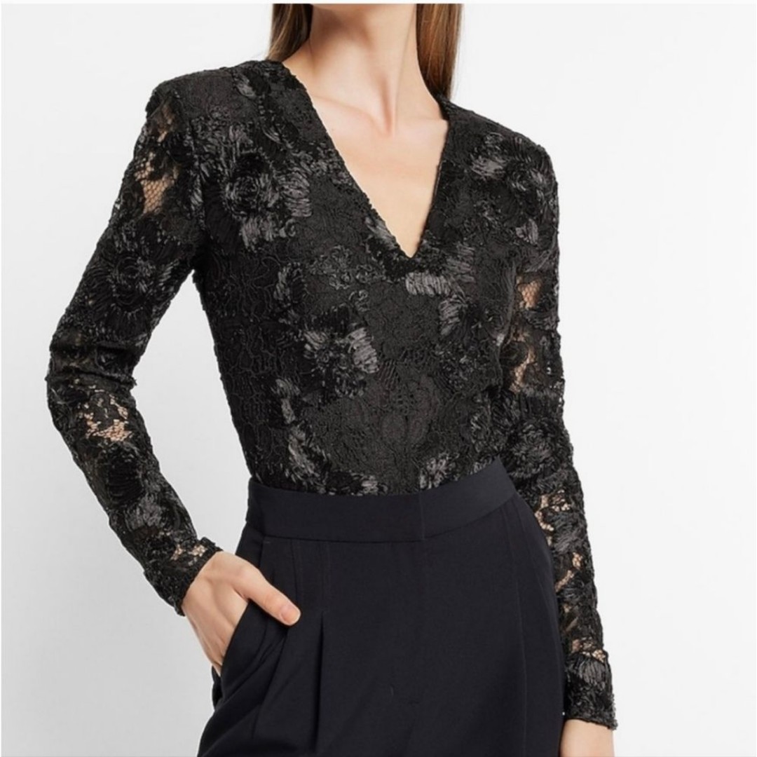 New Express lace black sexy v neck bodysuit blouse top sz xl floral flower