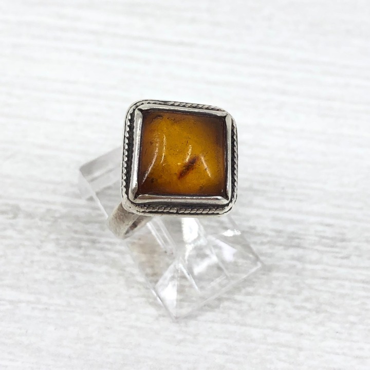 Sterling Silver Natural Amber Ring Size
