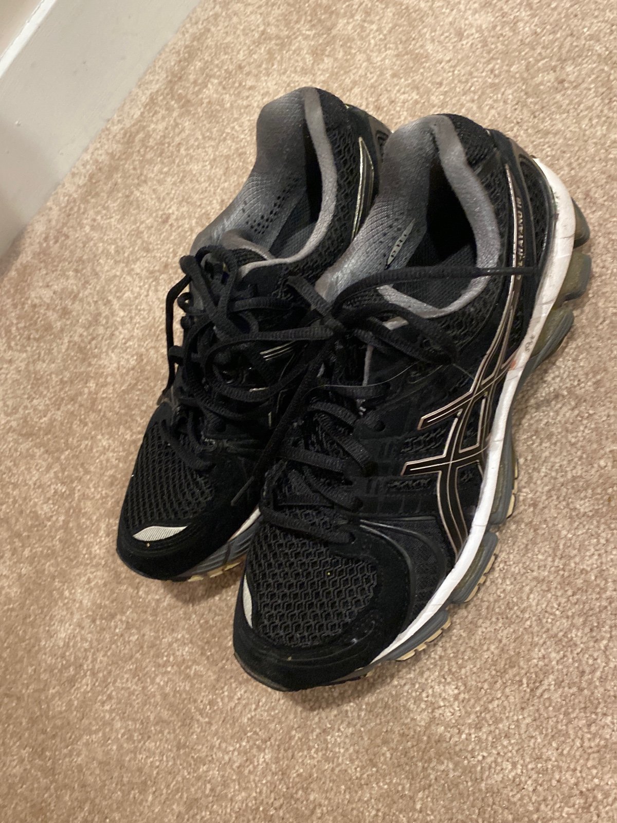 Asics gel kayano 18 black sales