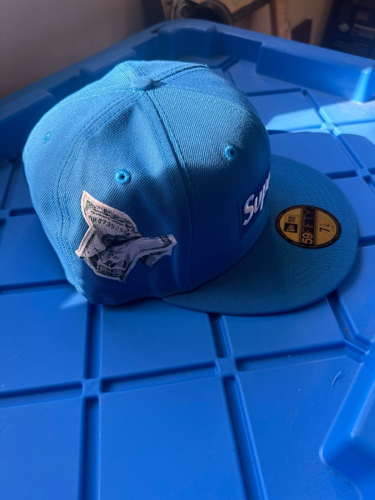 Supreme money box logo new era baseball cap in light blue 7