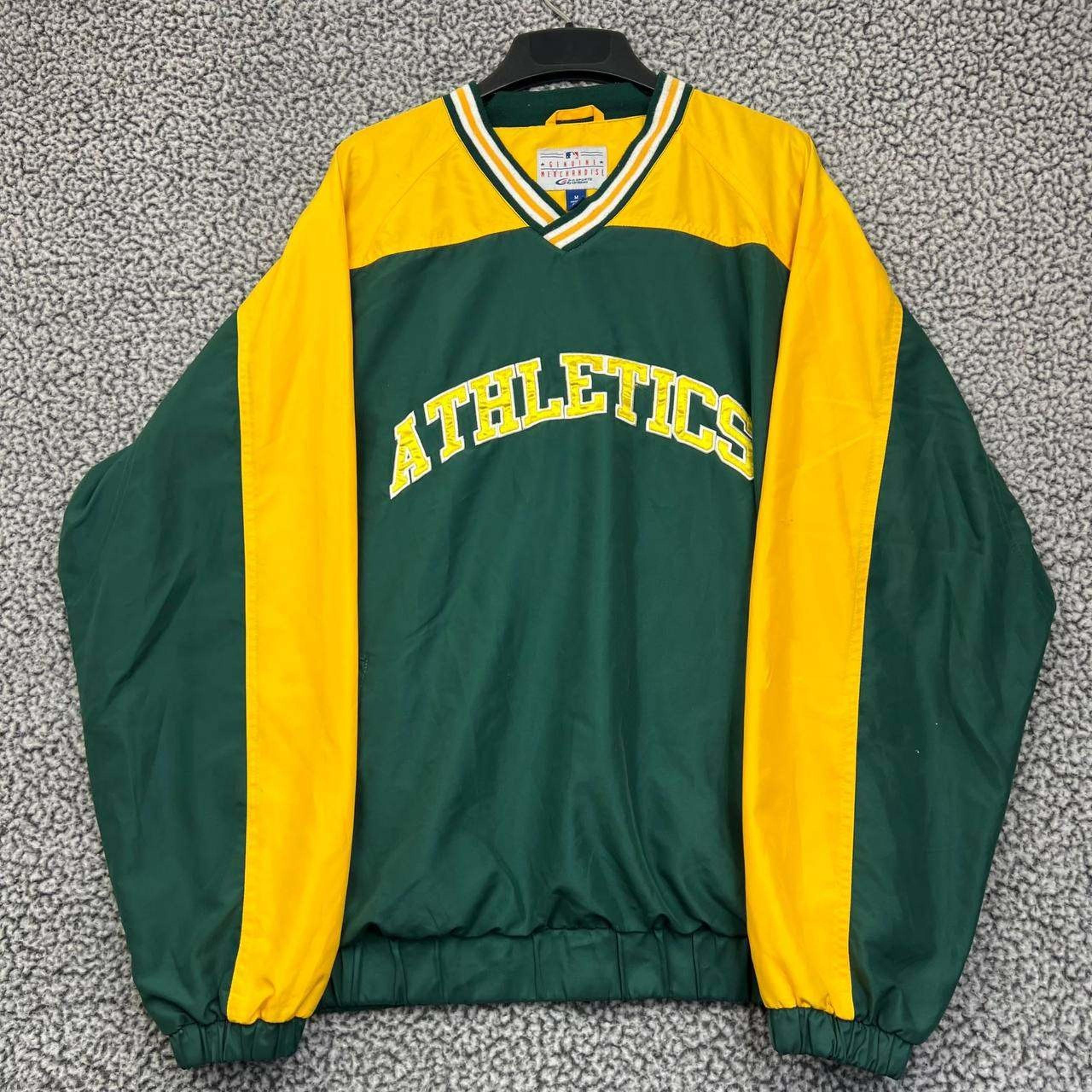 Vintage Oakland Athletics Windbreaker Jacket Men Medium G-III Pullover V-Neck M