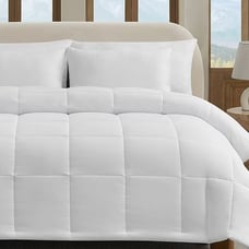 NWT UGG Devon Down Alternative Quilted Comforter, White,SIZE King Comforter DL99
