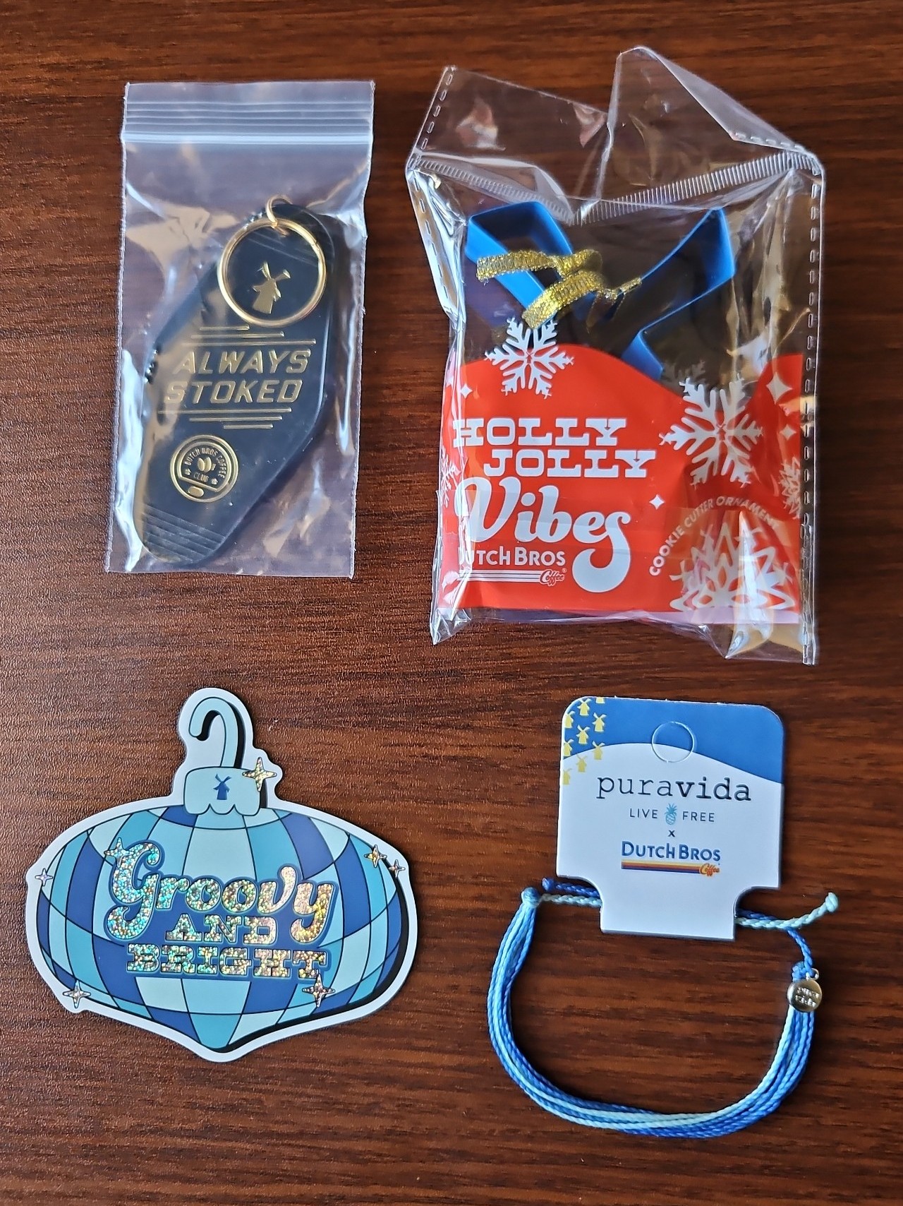 Dutch Bros Holiday Bundle ***FREE SHIPPING***