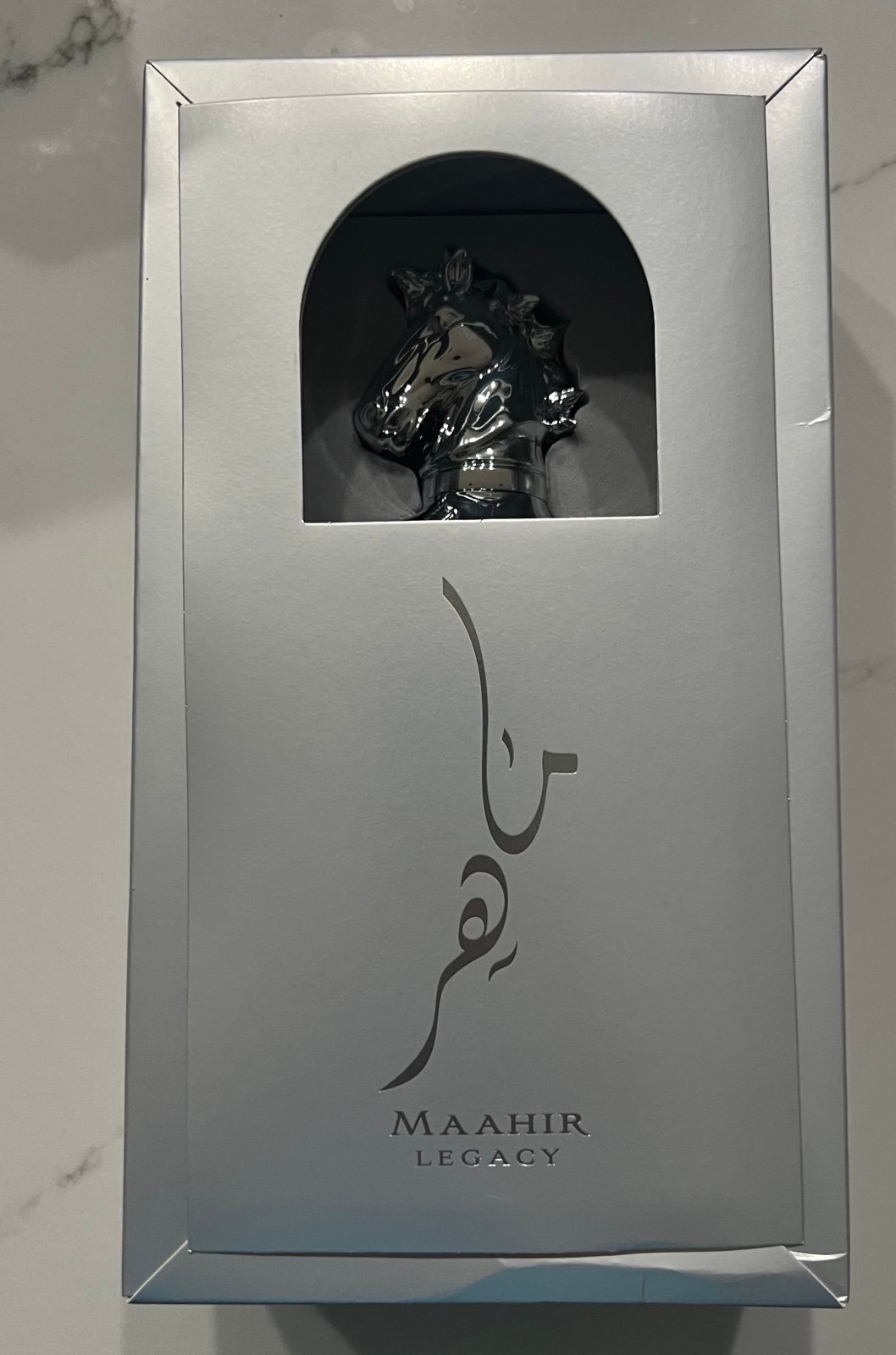 Maahir Legacy by Lataffa EDP 100 ml 3.4 FL. OZ Unisex