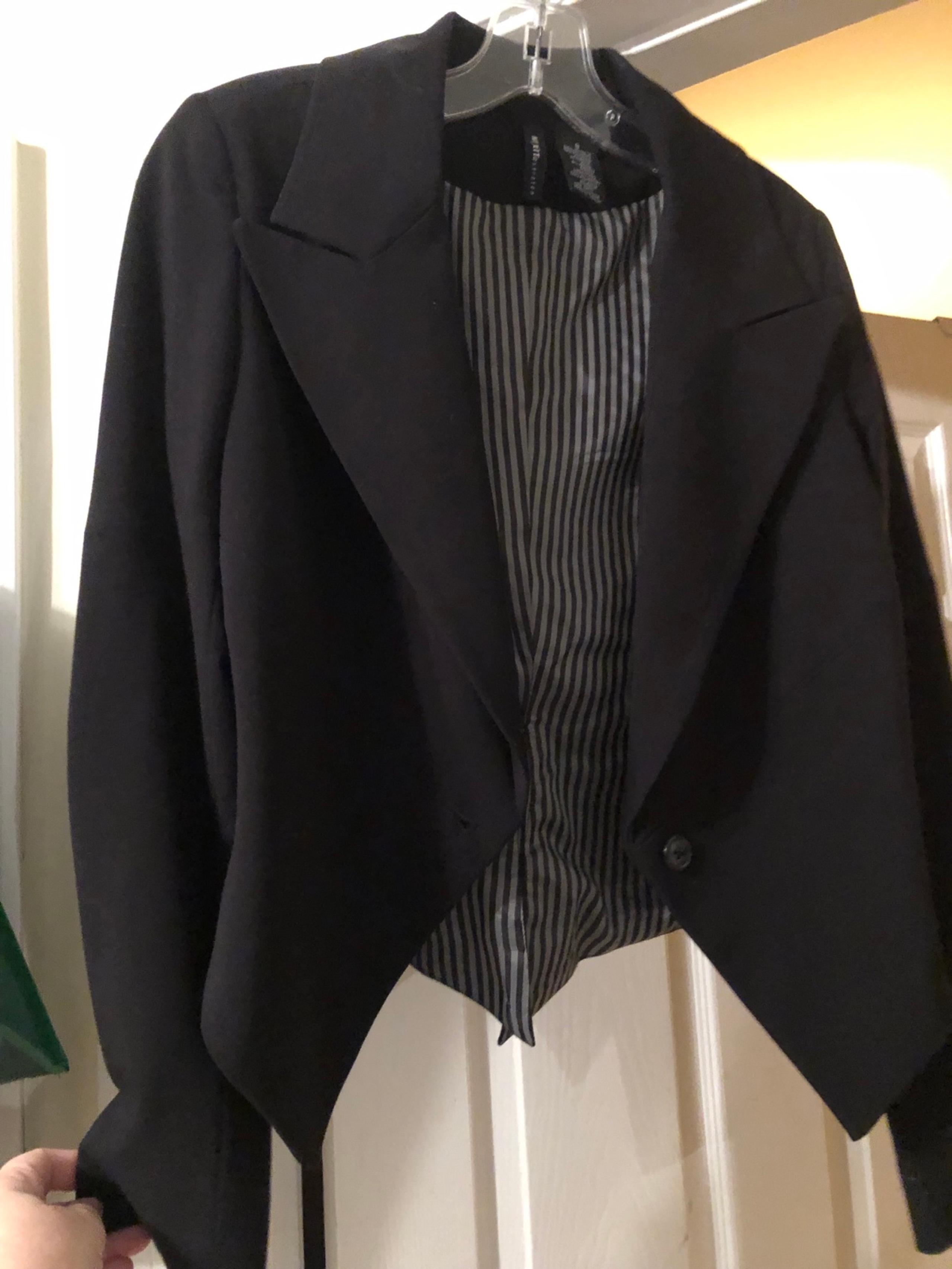 MixIt Stretch Cropped Blazer sz 6