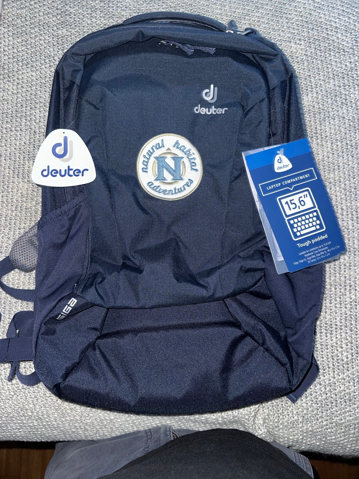 Deuter Giga 28L Backpack for Commuting, Office, and Daily Use - Marine-Ink 28 L
