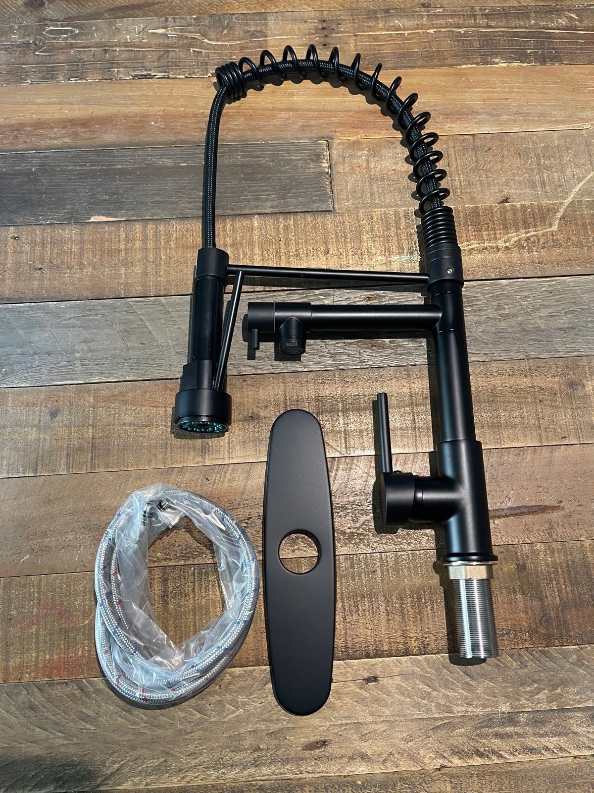 Kitchen faucet