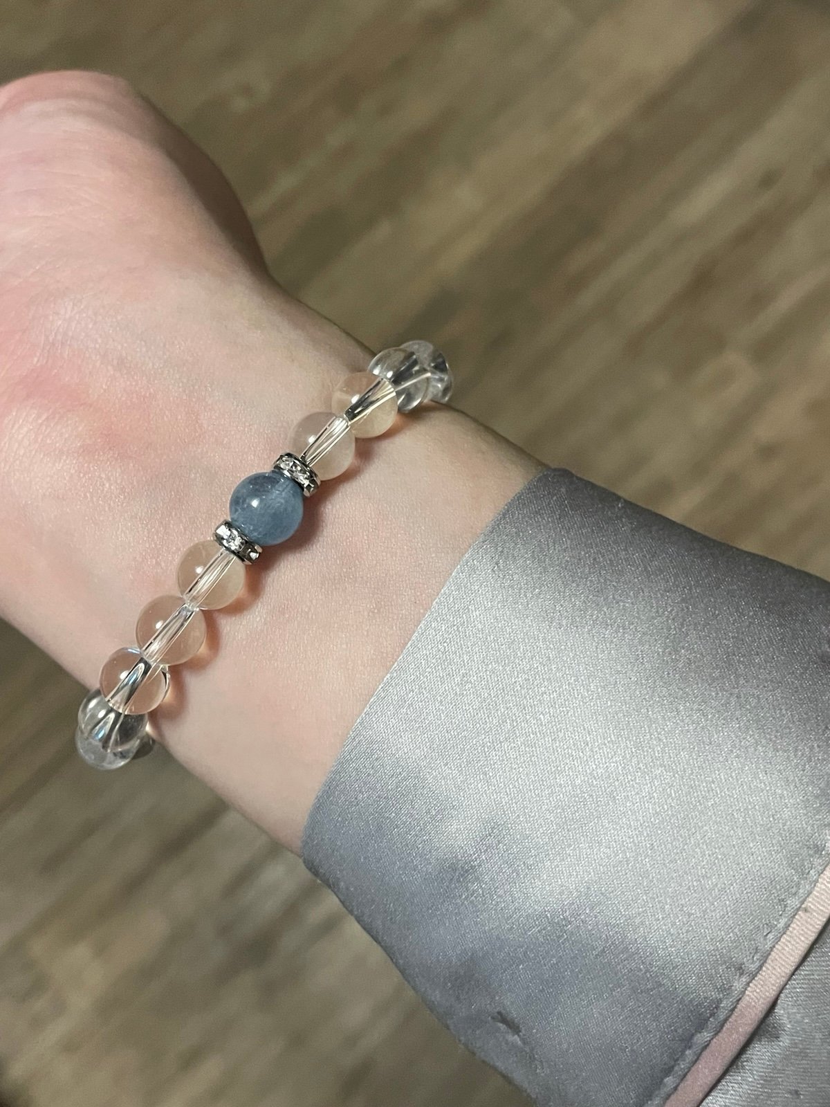 Completely natural & pure crystal bracelet