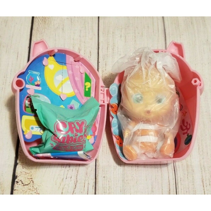 Cry Babies Magic Tears The Fish FLIPY Bottle House Mini Doll Opened New