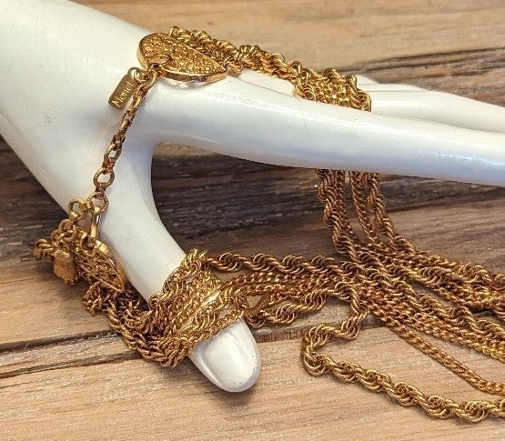Vintage Marked Monet Necklace