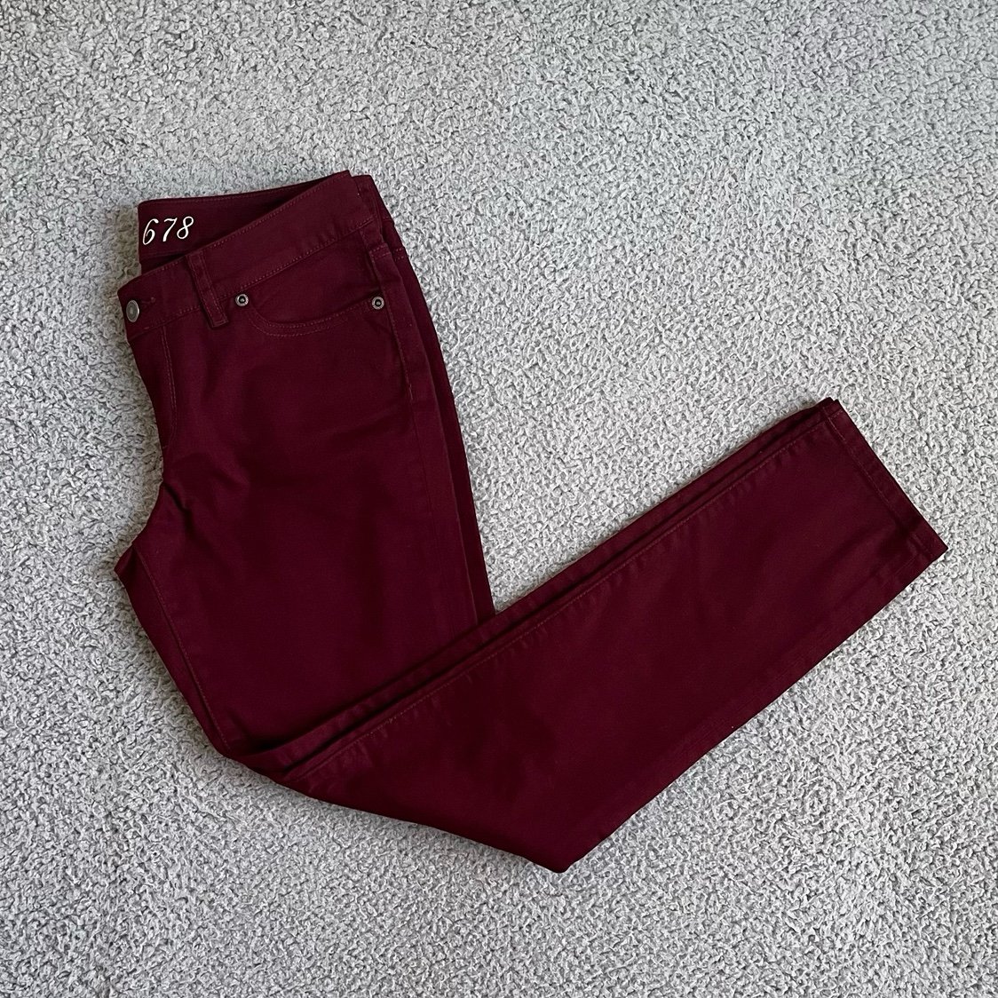 The Limited Women’s Denim Jeans 678 Burgundy Size 6 NWOT