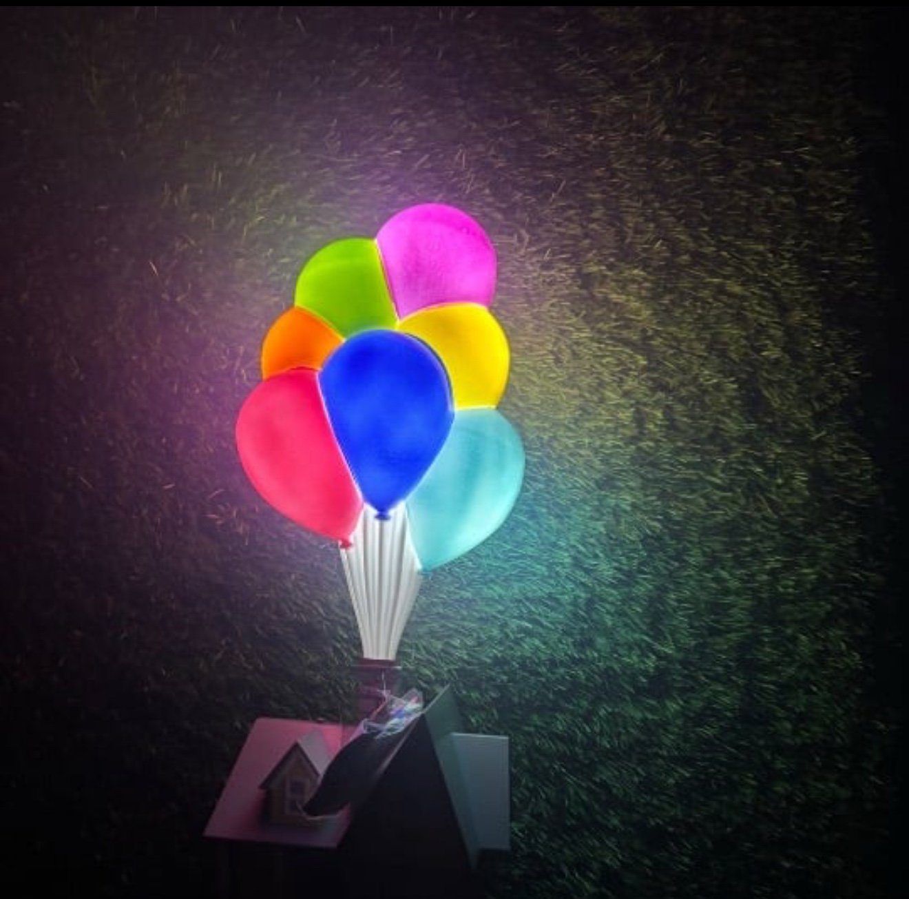 2024 Disney Parks Pixar Fest UP Table Top Lamp Light LED Balloon House - NEW