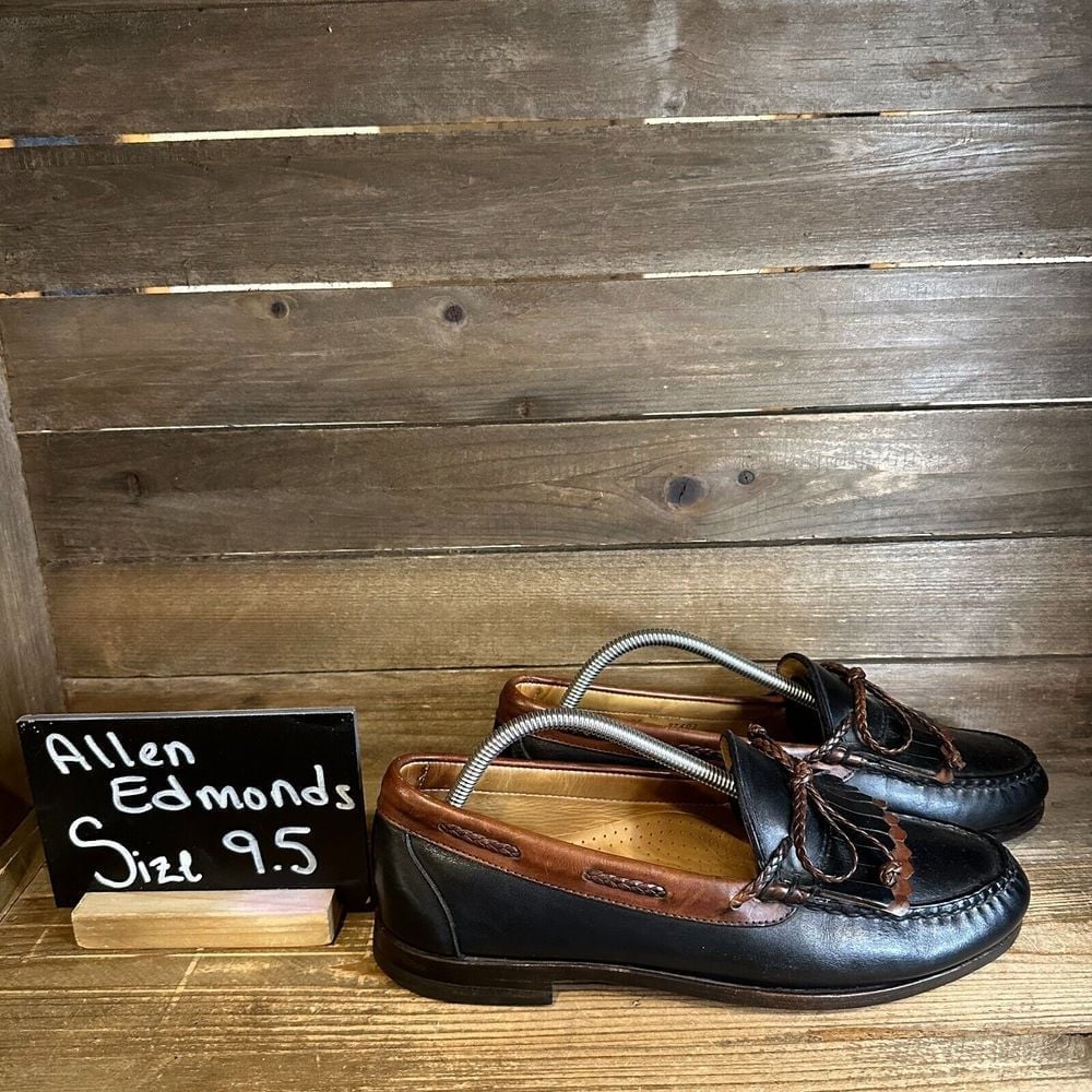 Mens Allen Edmonds Woodstock Black Leather Braided Fringe Loafers Size 9.5 E GUC