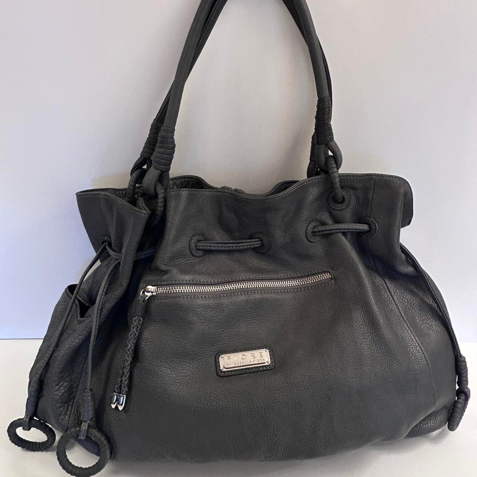 Vintage grey leather fiore handbag