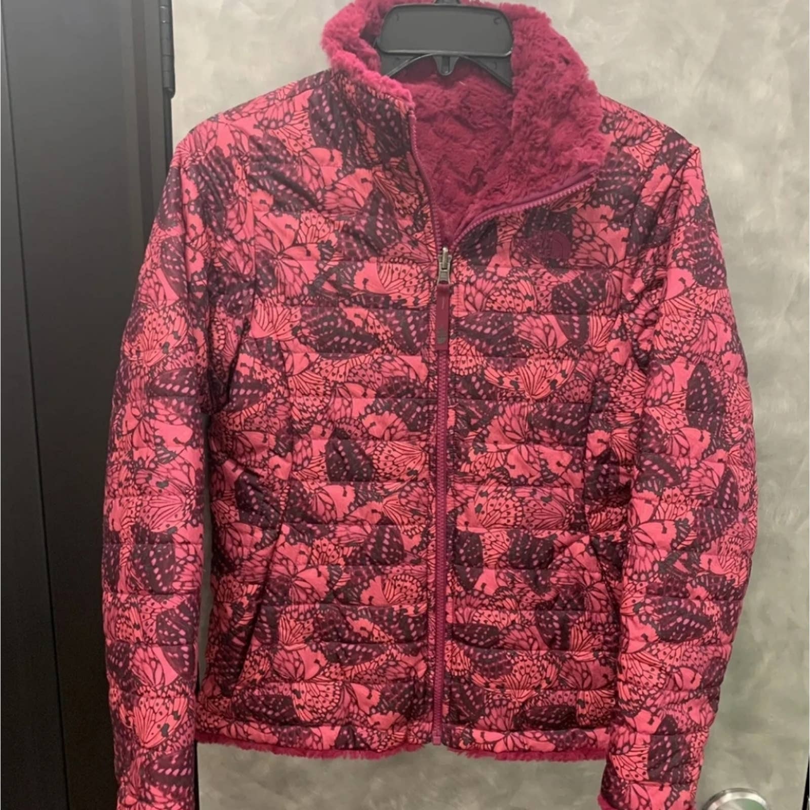 The North Face Girls Reversible Fuzzy Jacket Size Large Plum