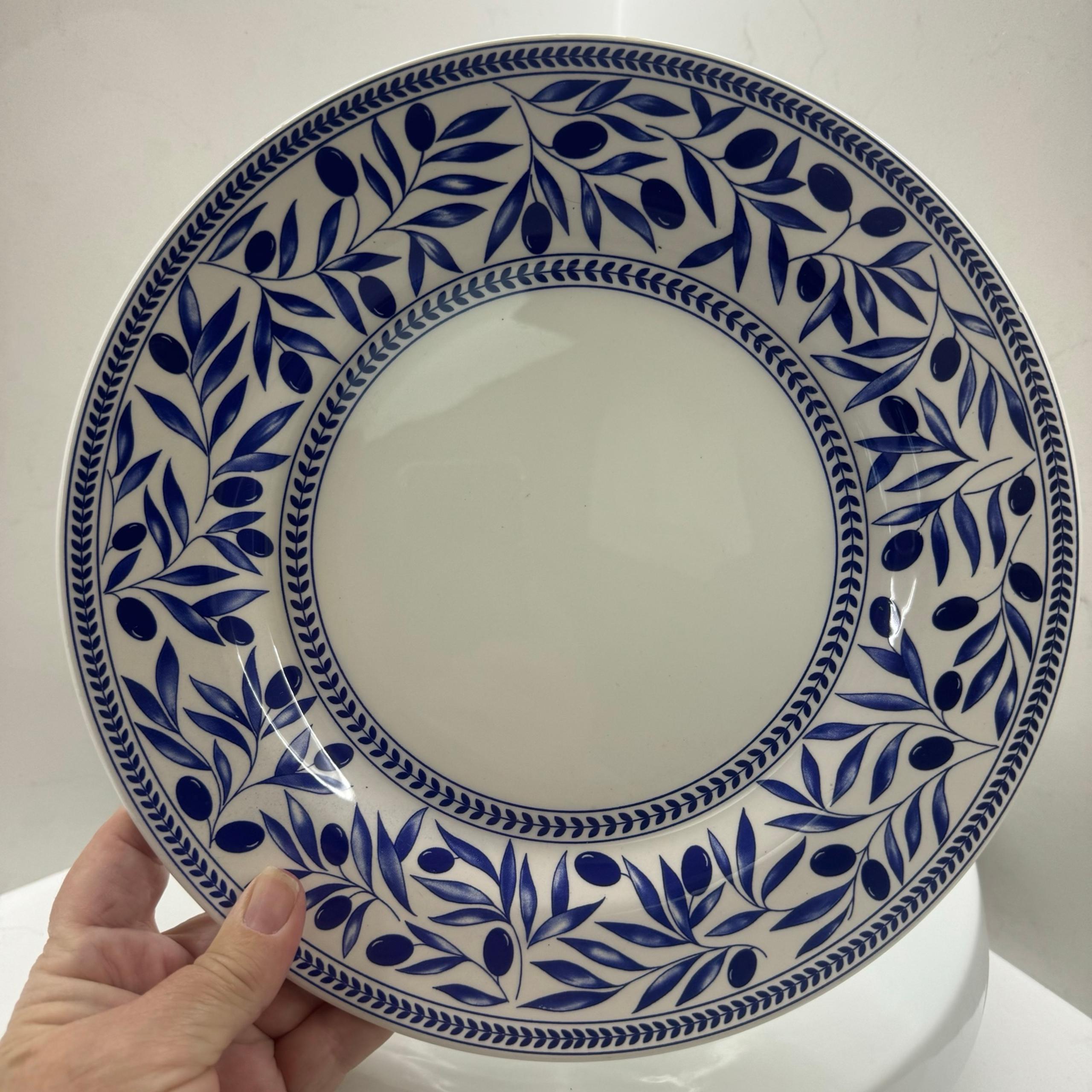 World Market 10” plate Made in Italy