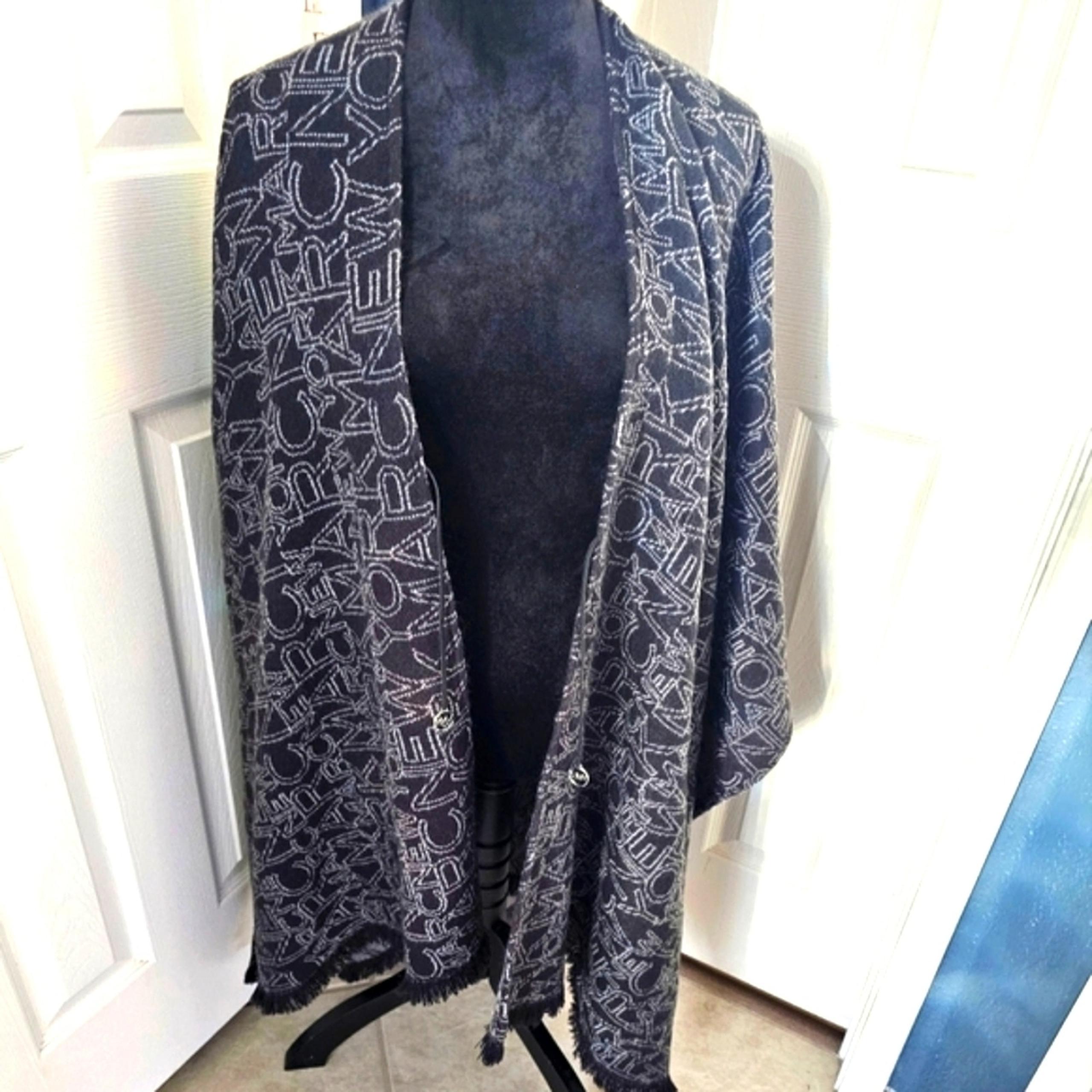 NEW Marc New York Wrap/Shrug Neutral Patterned with Fringe One Size Black/Grey