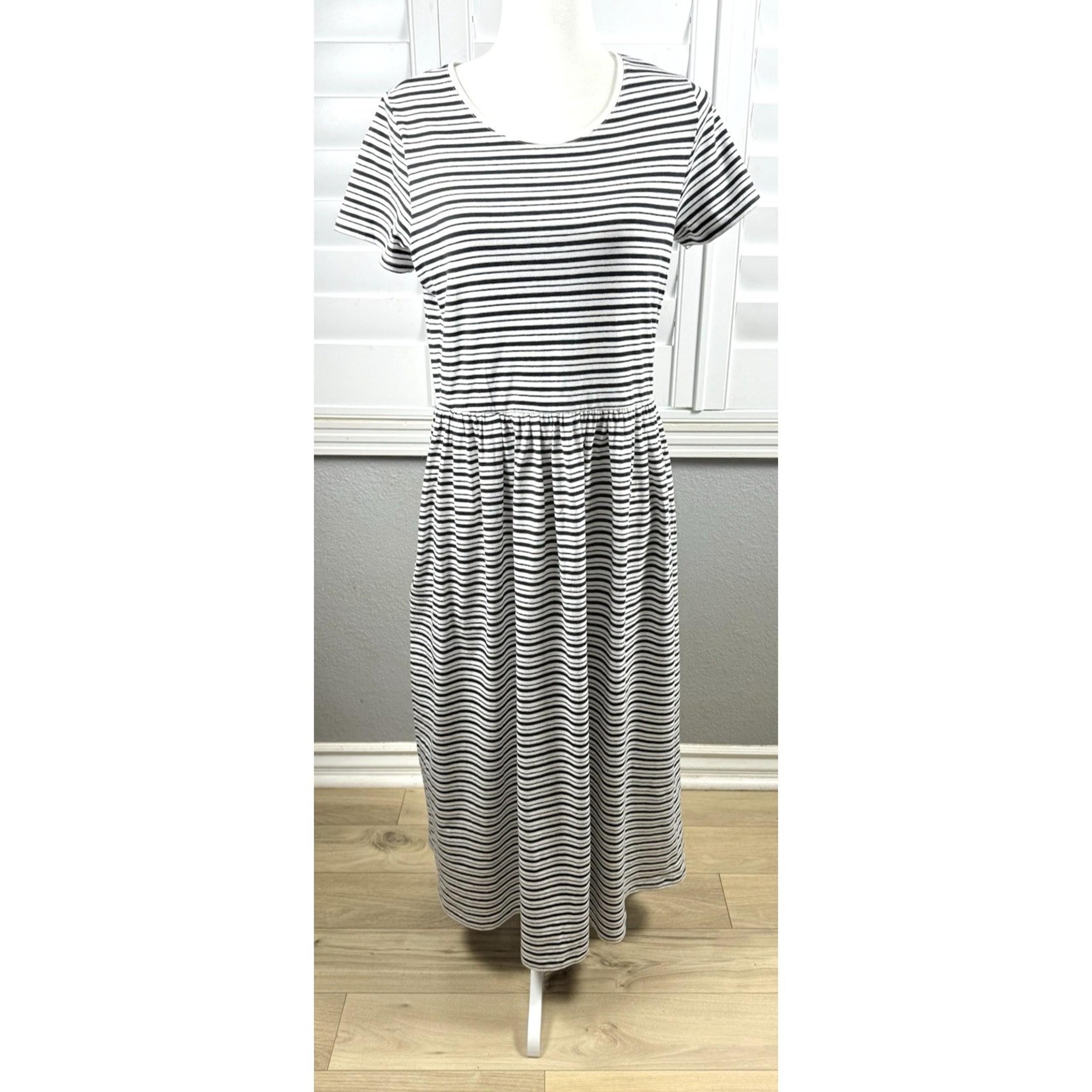 Amour Vert Women's Comfy Preppy Midi Cotton Dress White/Black Stripes Small NWOT