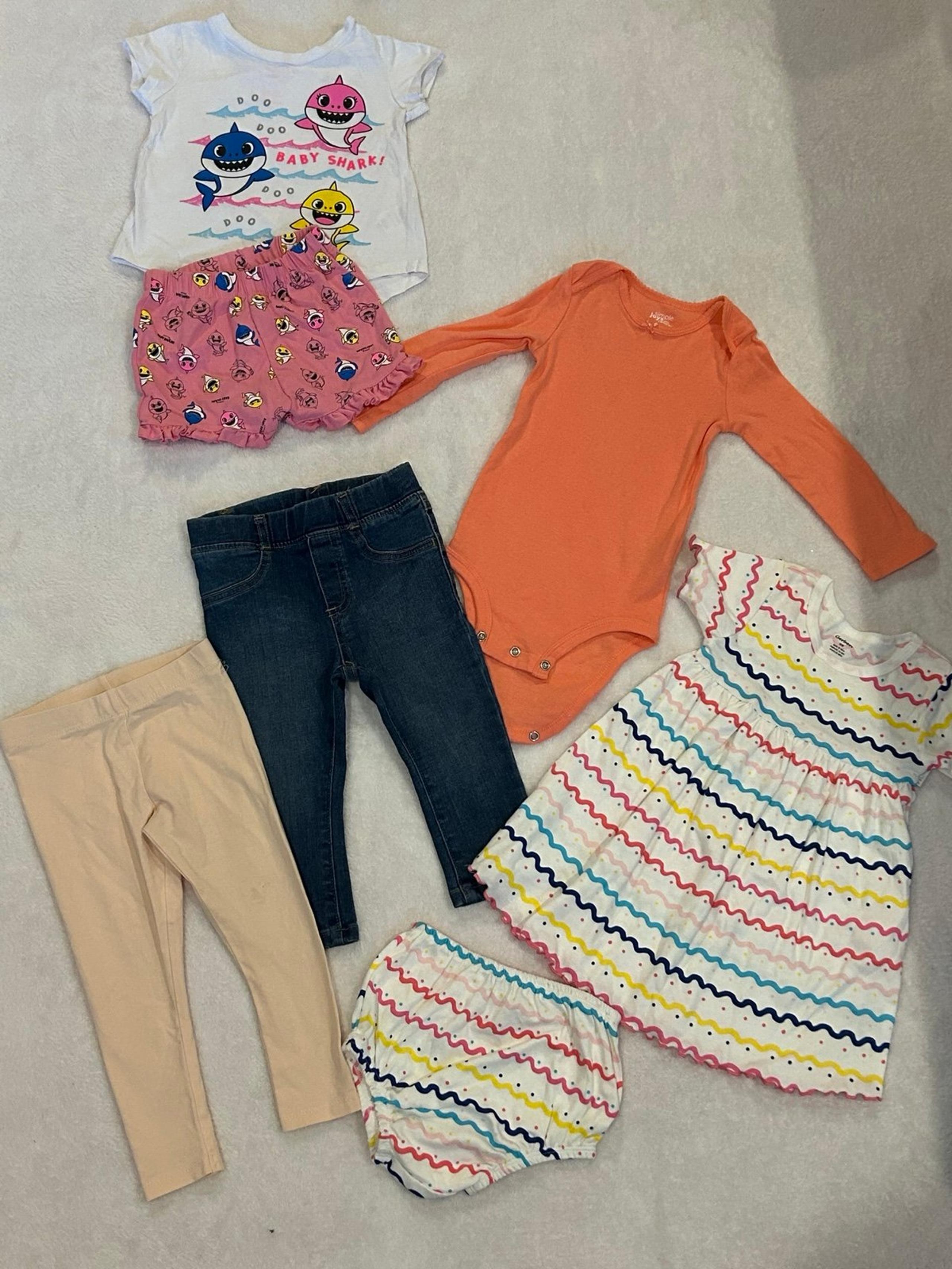Baby girl bundle size 18 mos - Custom Variety Pack