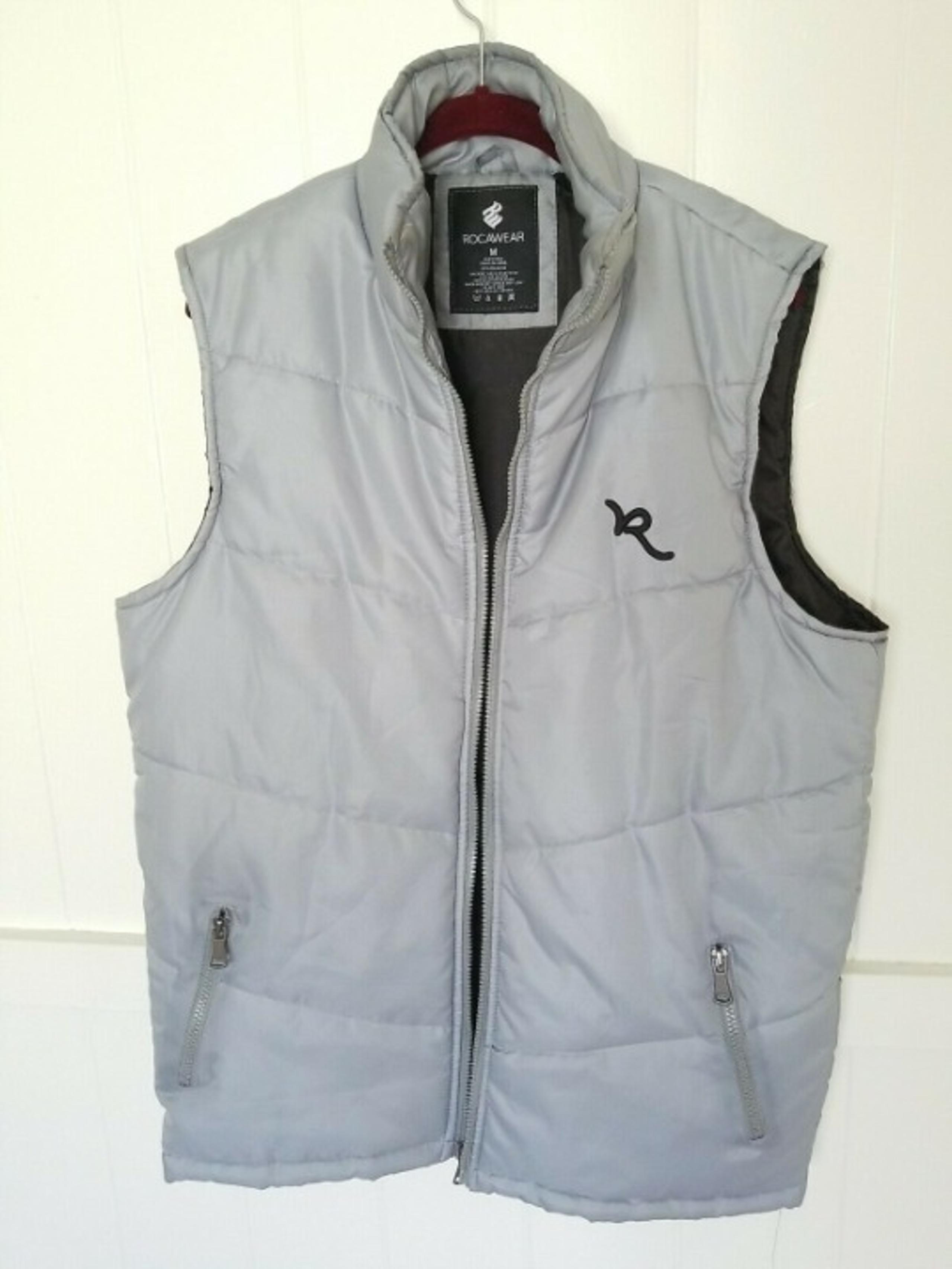 ROCAWEAR Classic Mens Logo Vest Full Zip