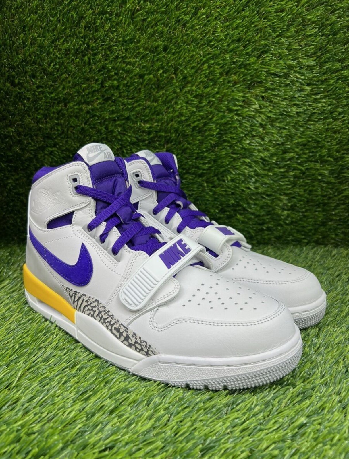 Nike Jordan legacy “Lakers”