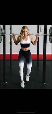 Zyia leggings