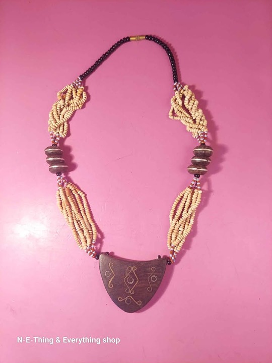 Vintage Inlaid Hardwood Shell Beaded Necklace