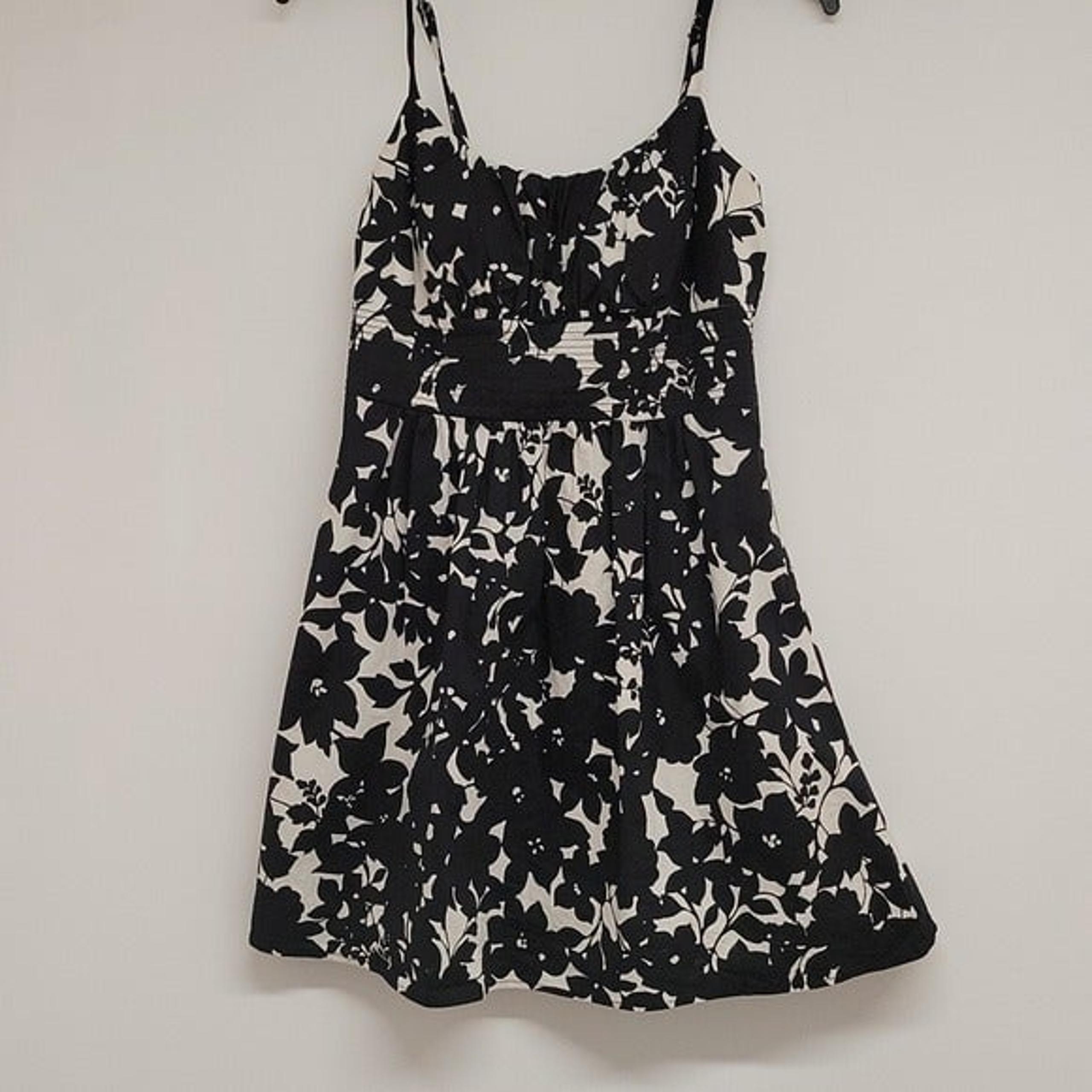 B. Smart Spaghetti Strap Black White Floral Dress Women's Size 12