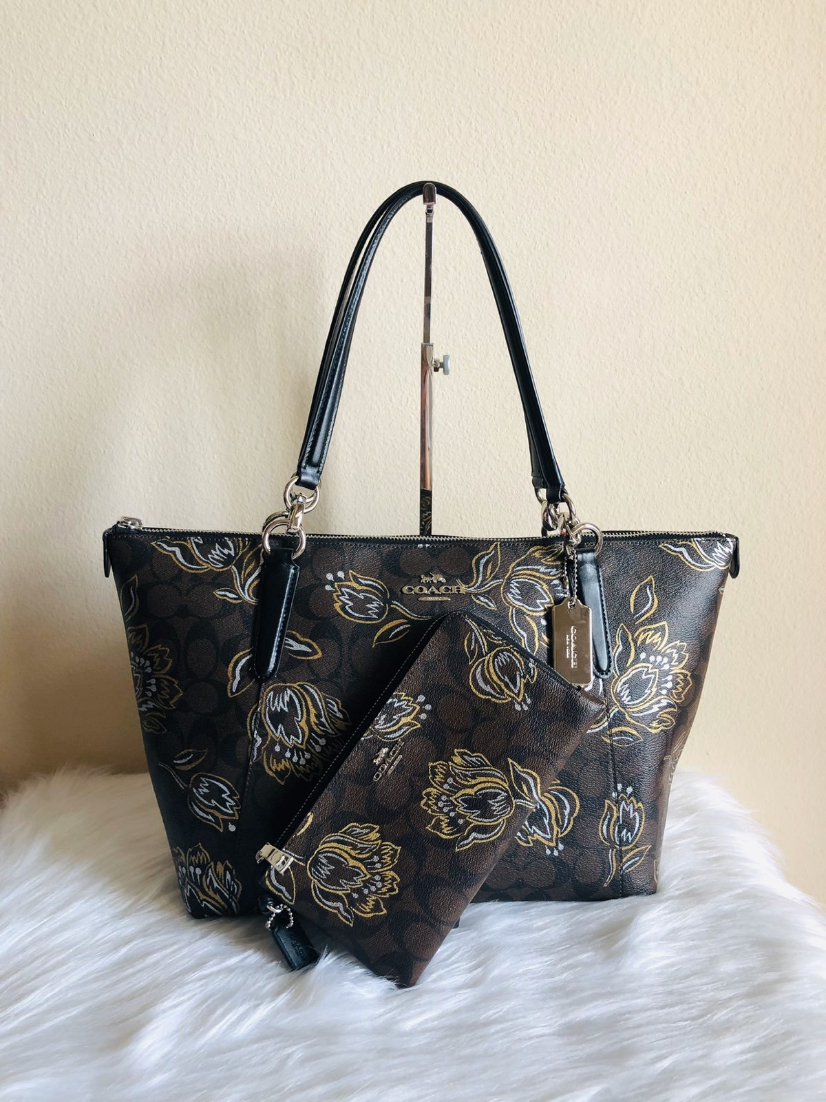 Coach purse and wristlet set