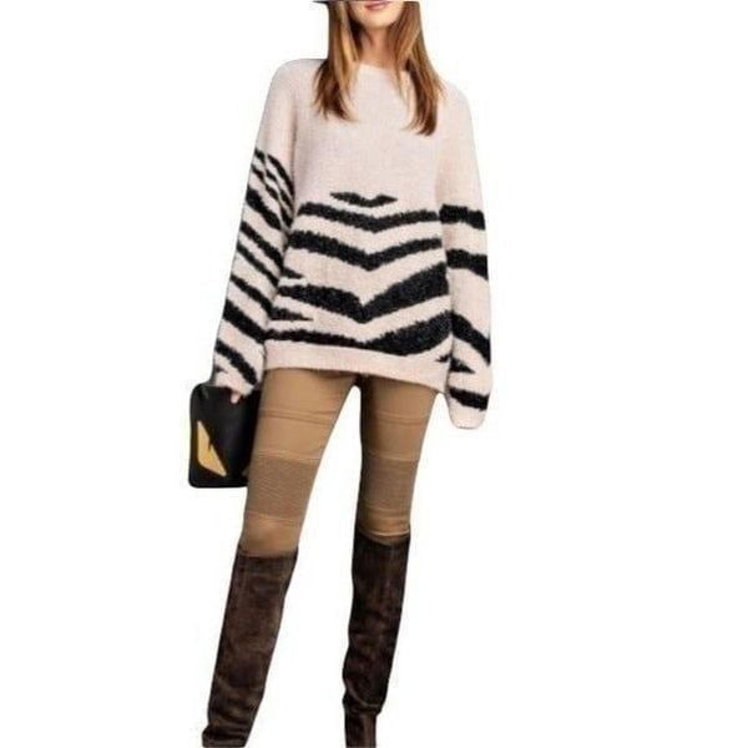 Easel Oversized Fuzzy Pullover Sweater Black White Zebra Animal Print Medium
