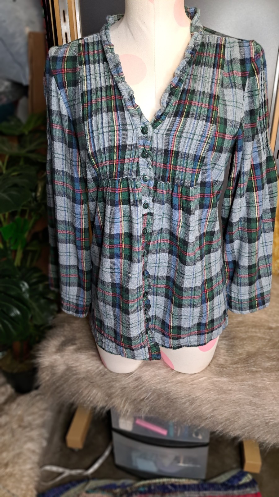 Sundance Plaid Flannel Girly Womens Button Front 3/4 Bell Sleeve Babydoll Top M