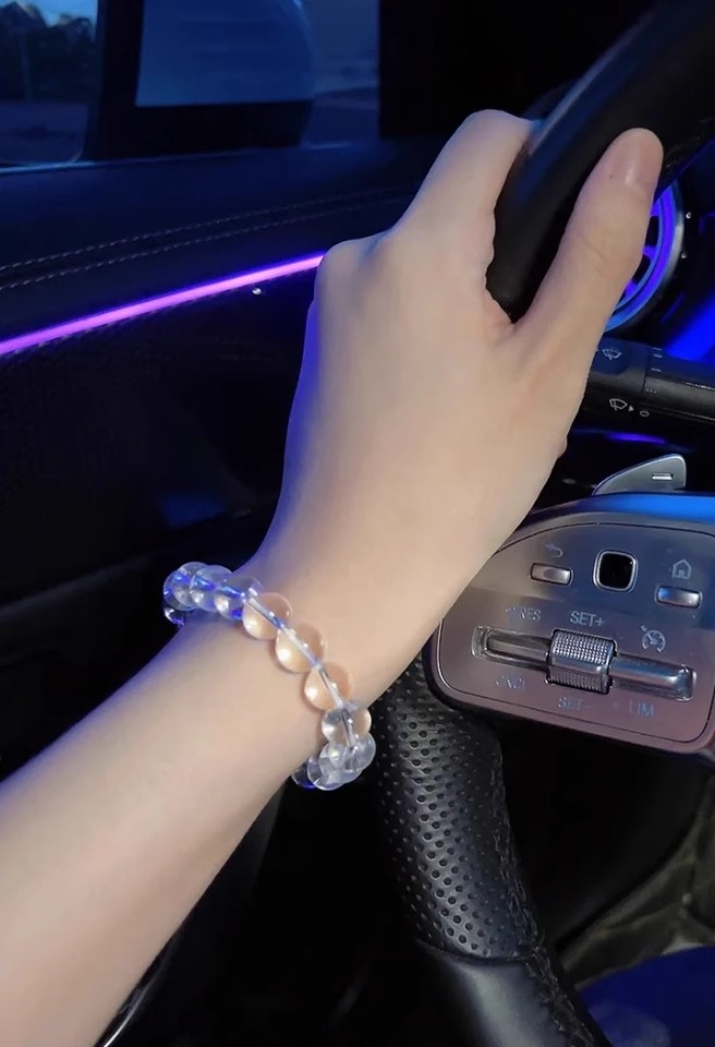 Natural white crystal bracelet 10mm