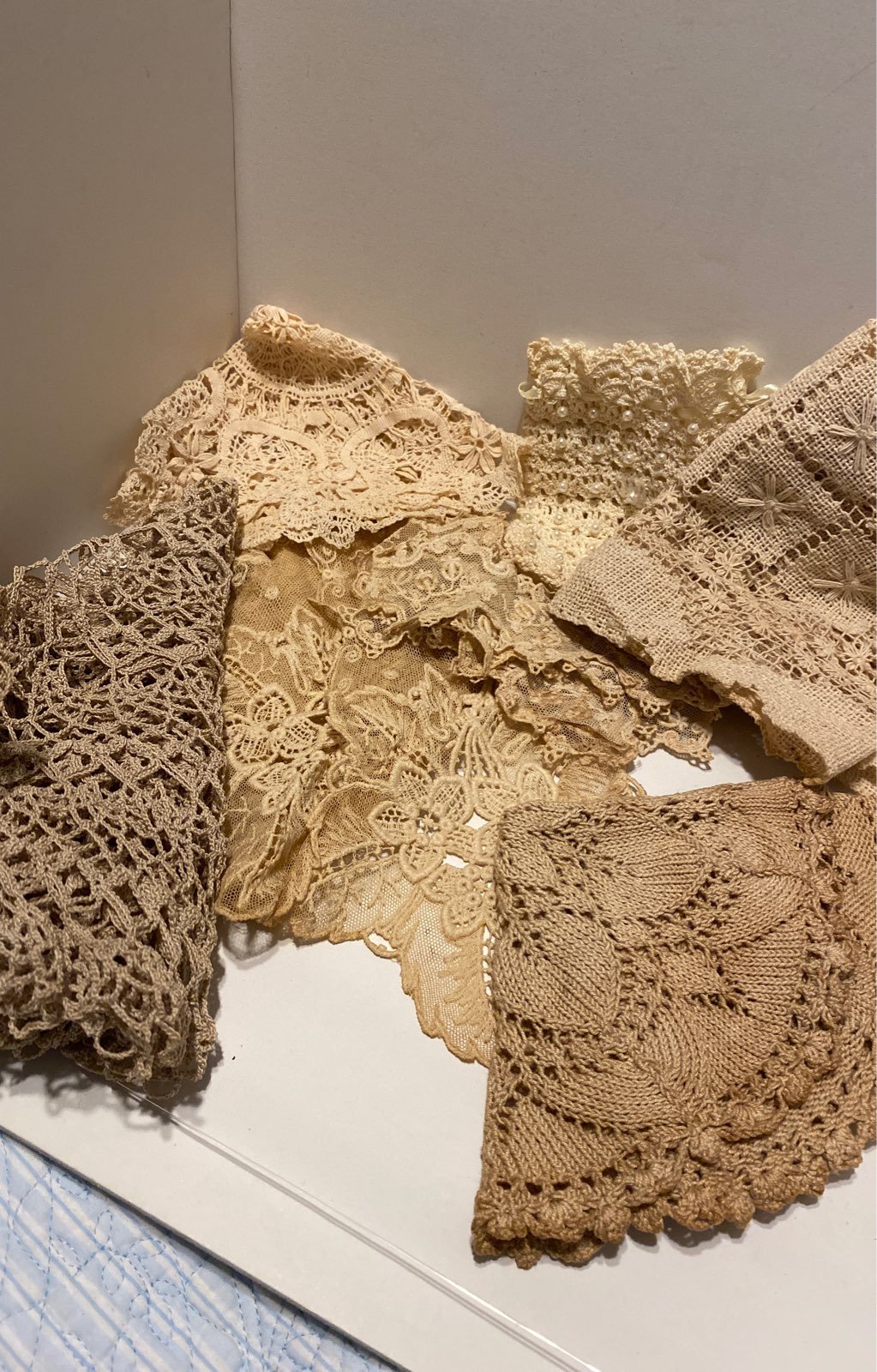 Antique lace and place mats