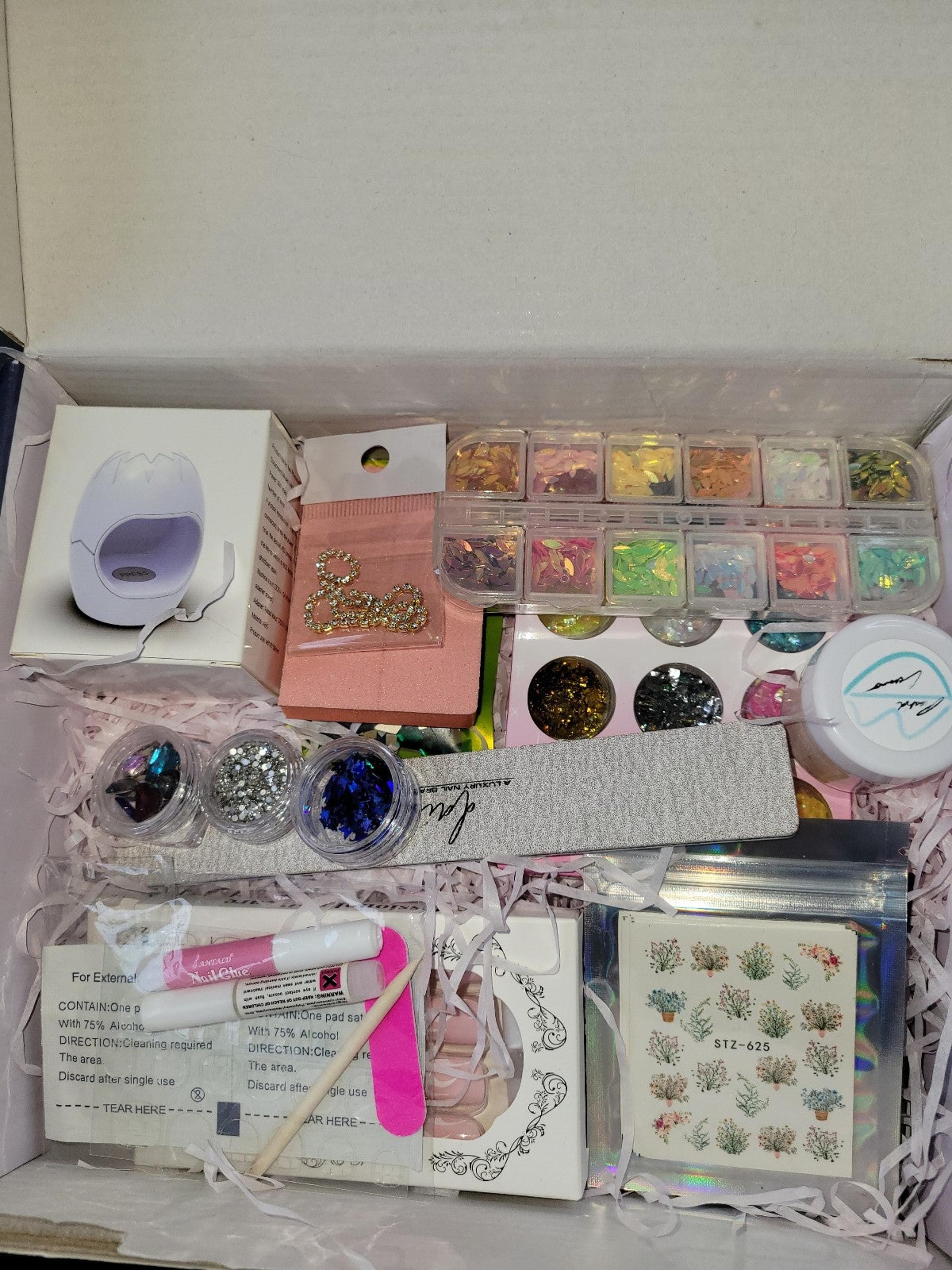 Nail Supplies/Kit