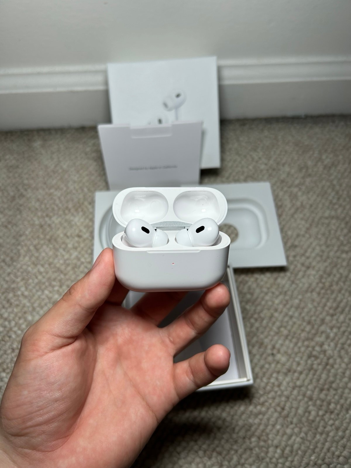 AirPods