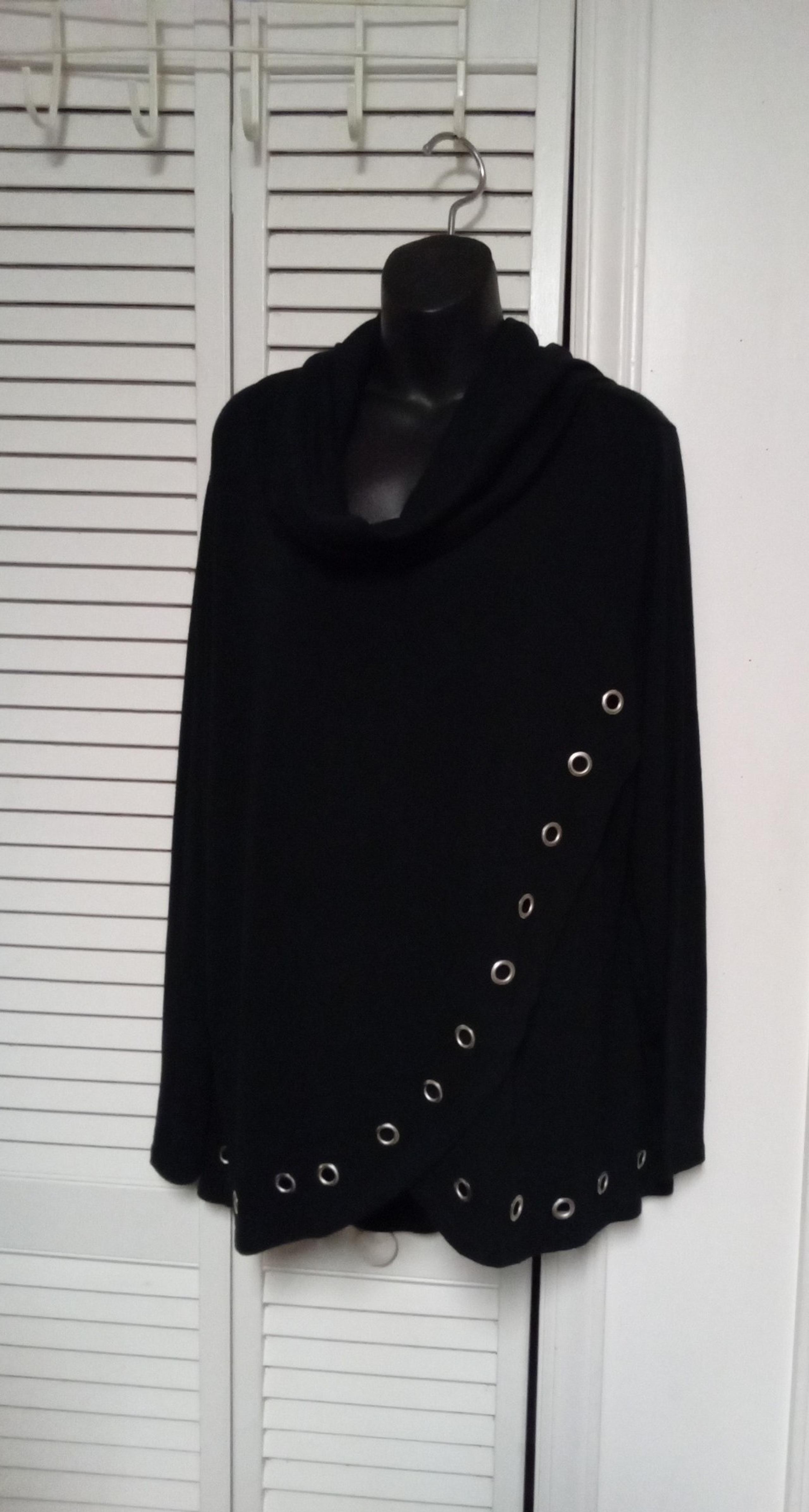 Belldini Womens Plus Size Black Knit Asymmetric Cowl Neck Grommet Tunic Sweater