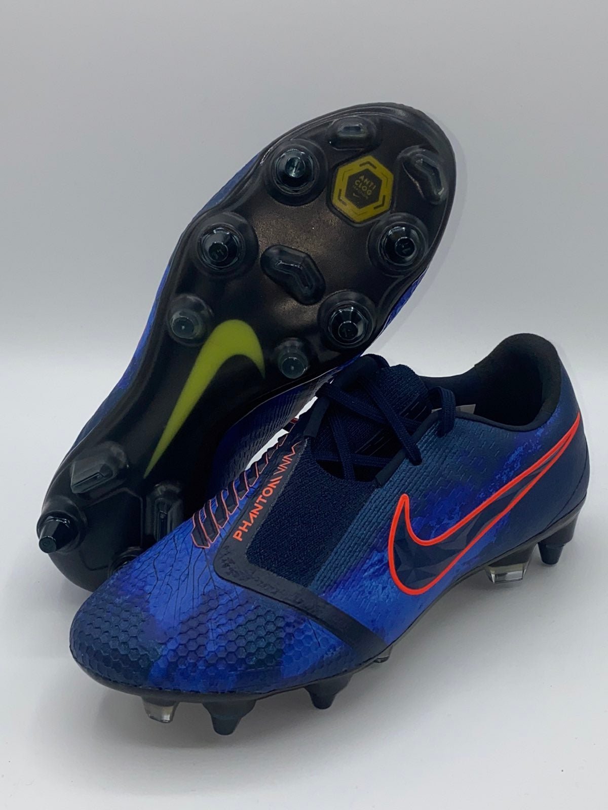 Nike Phantom Venom Elite SG Pro Soccer C