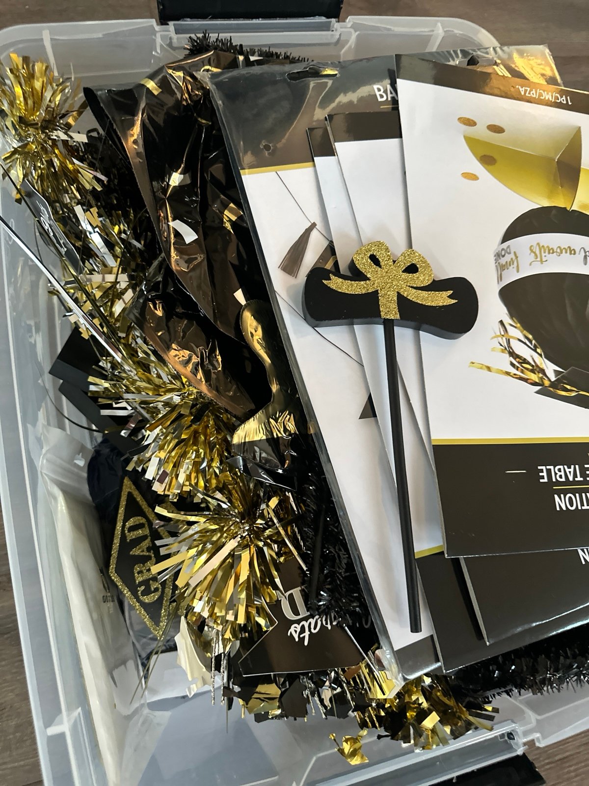 Bulk Graduation Party Supplies