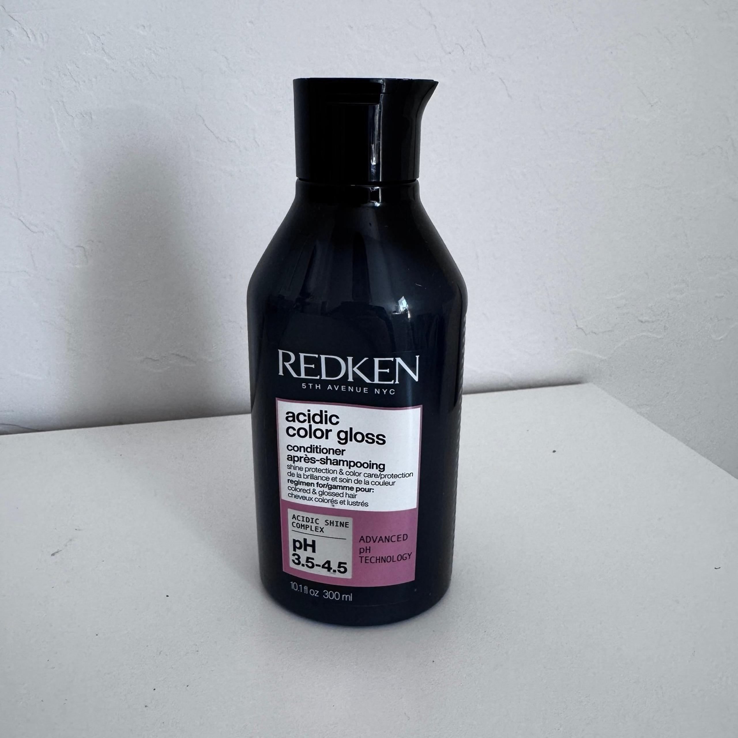 acidic color gloss conditioner