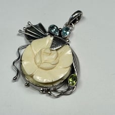 Vintage Indonesia 925 Silver Pendant with Carved Flower