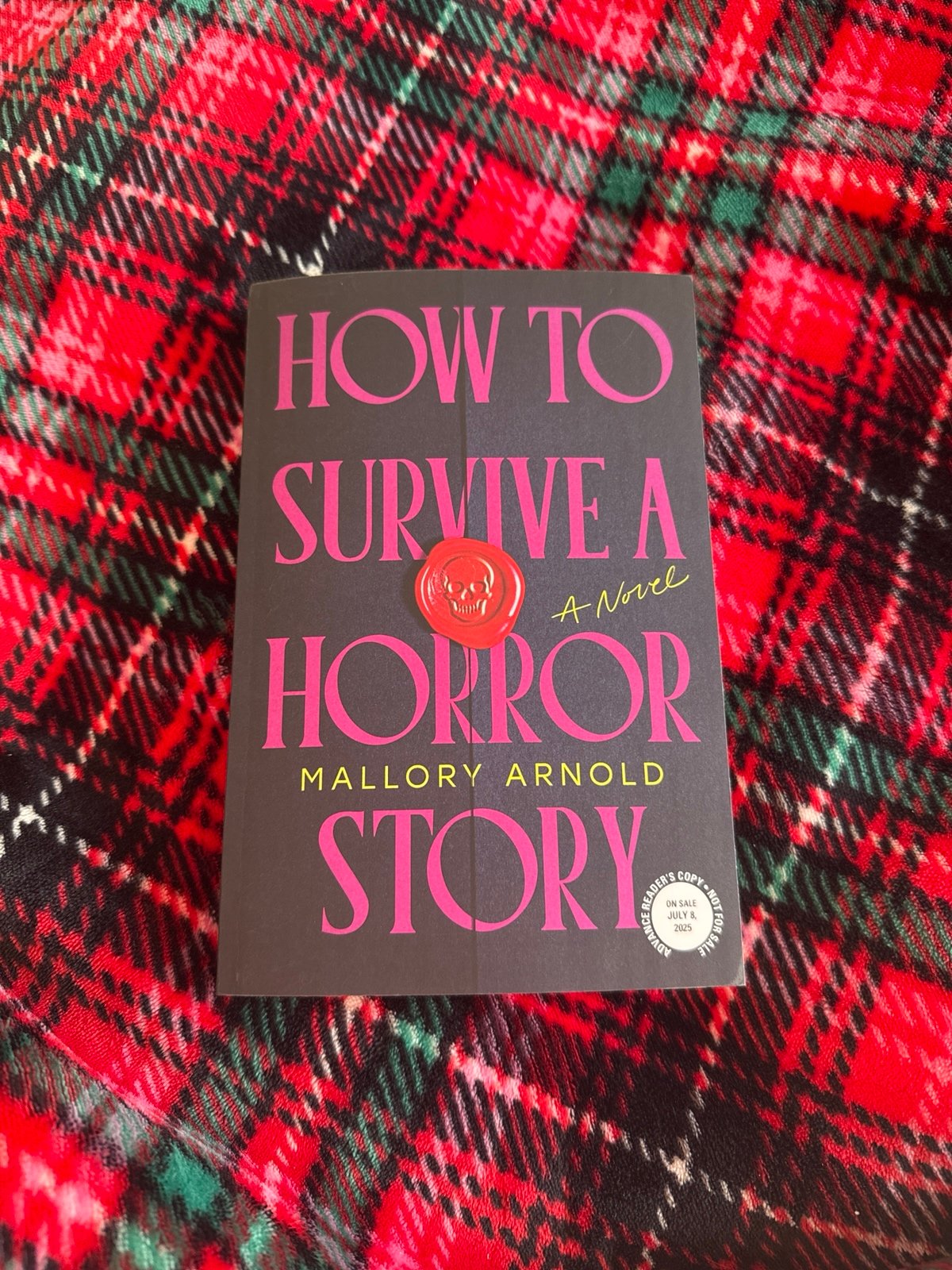 How to Survive a Horror Story by Mallory Arnold Arc