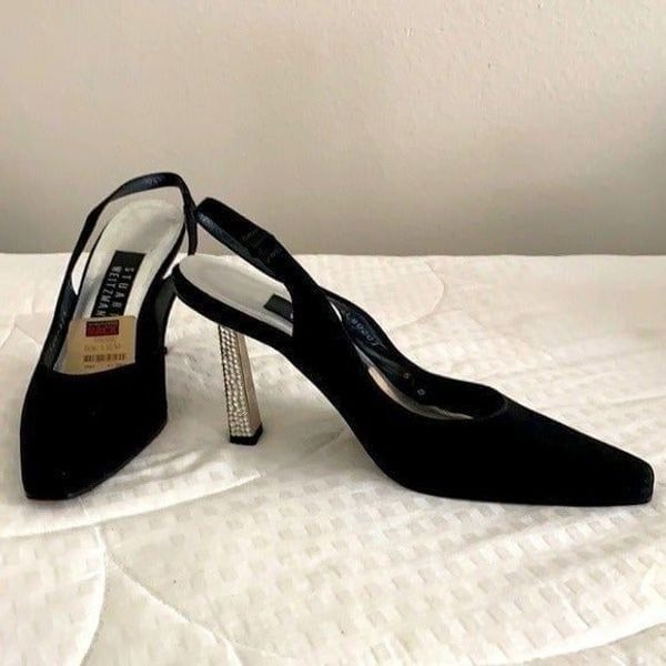 Stuart Weitzman Pump with a Sparkle Heel 5.5