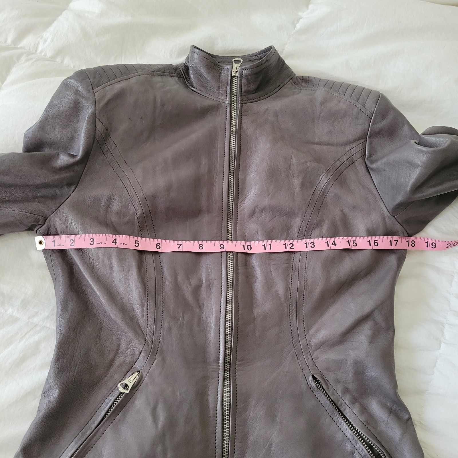 Vera Pelle shops Italian Leather Jacket Gray 2Way Zipper Pockets M Runs small
