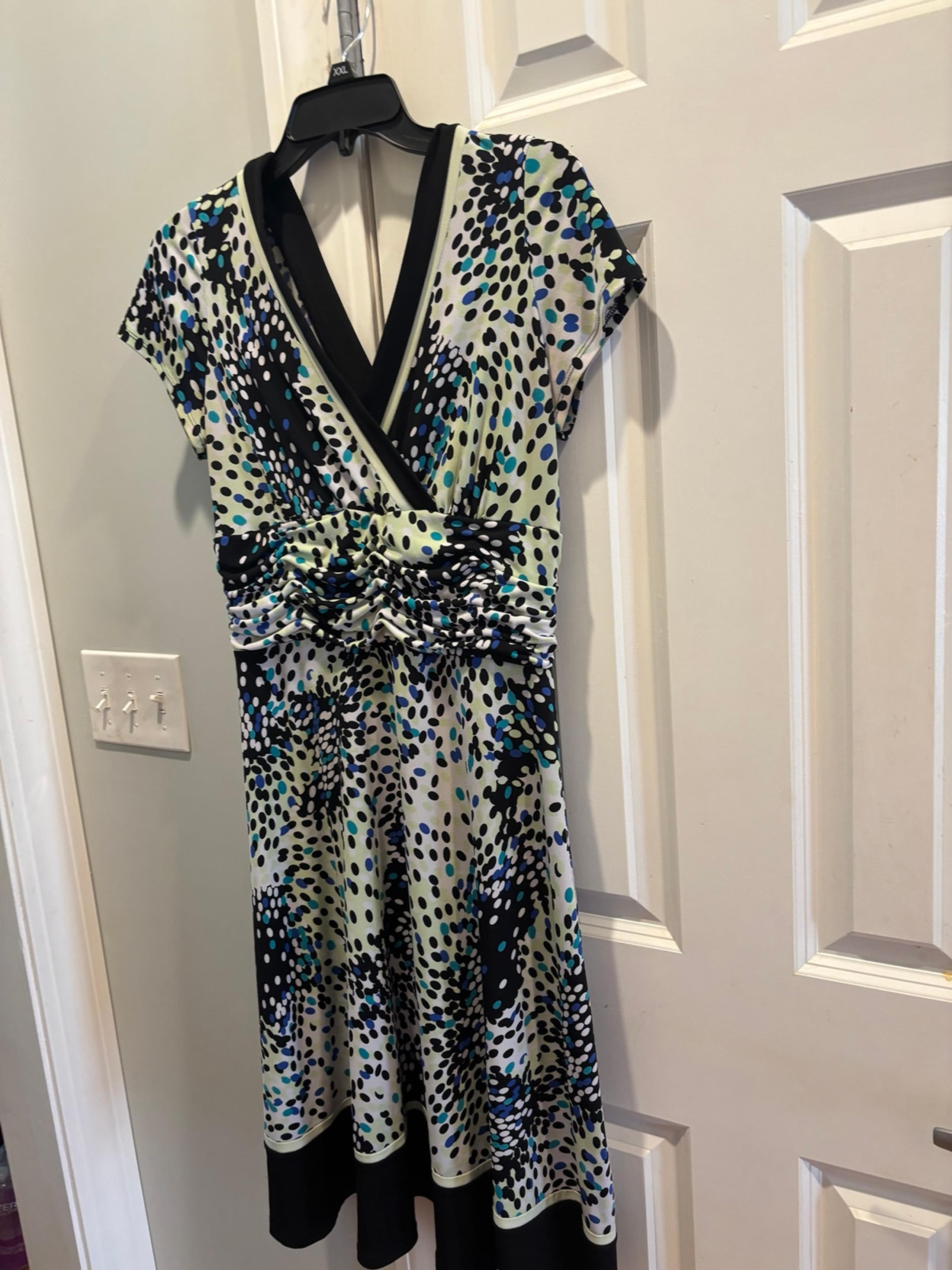Sandra Darren dress size 10