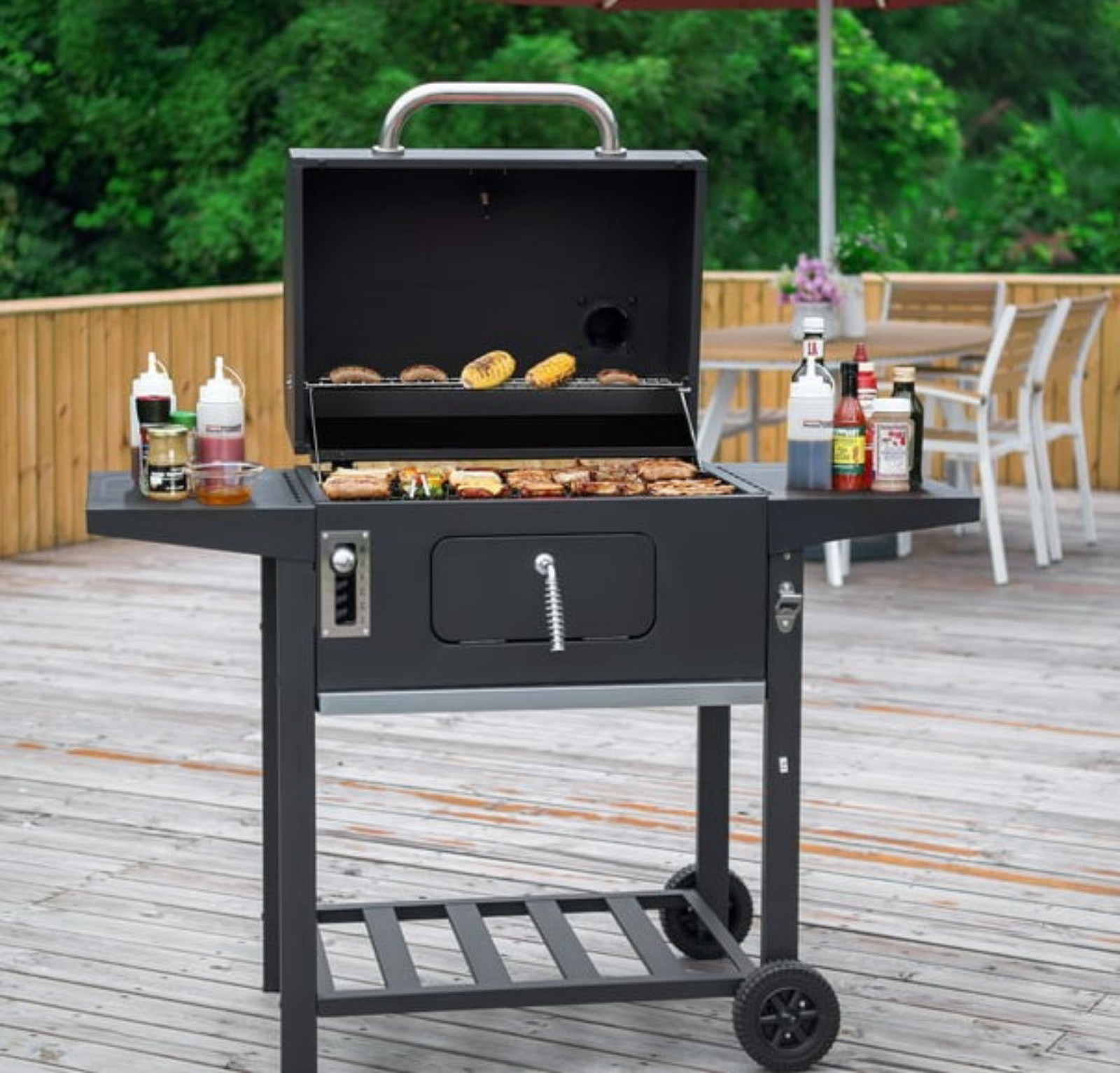 24 Charcoal Grill, Black