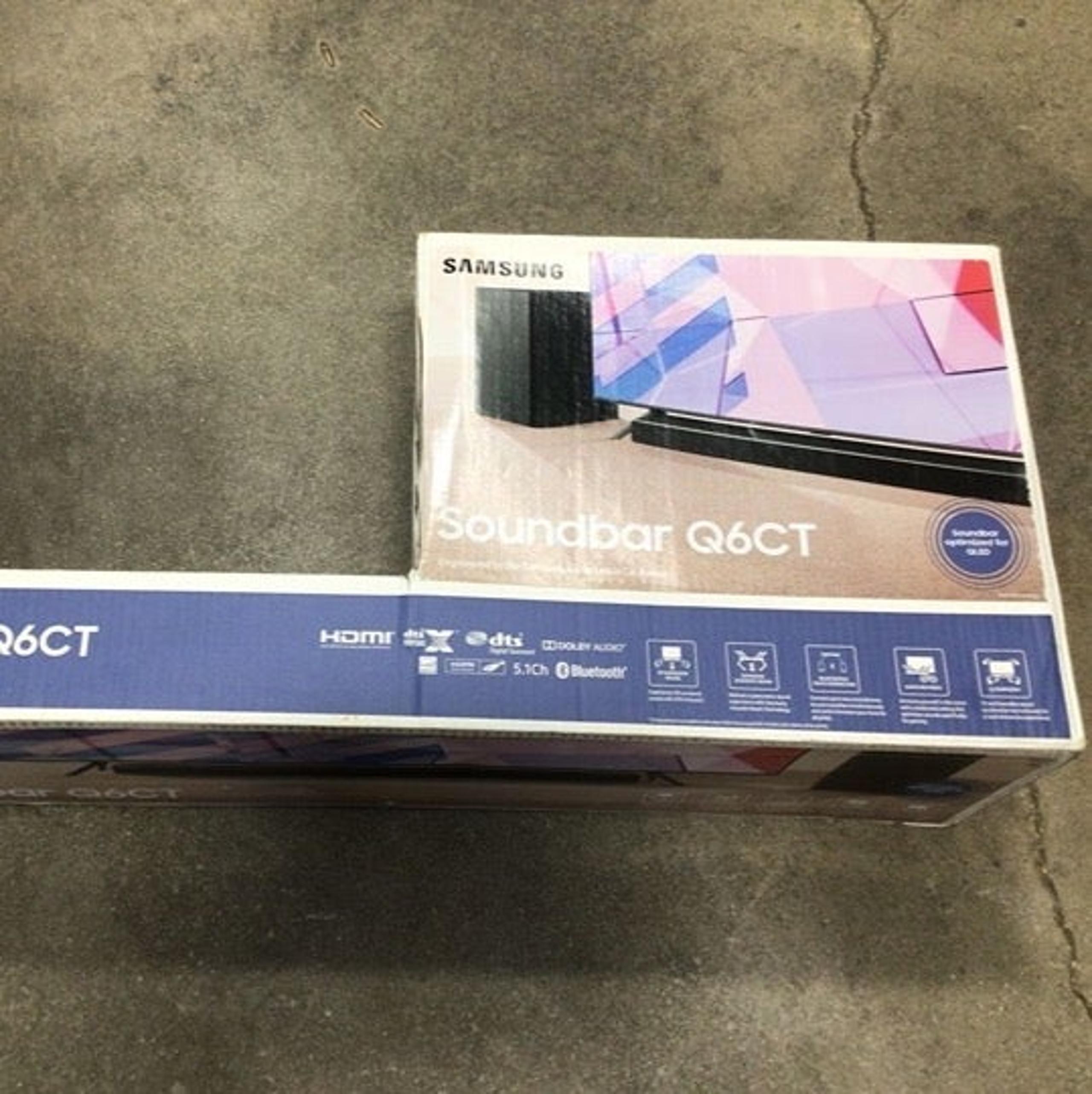 Samsung HW-Q6CT Soundbar Bluetooth Subwoofer Brand New