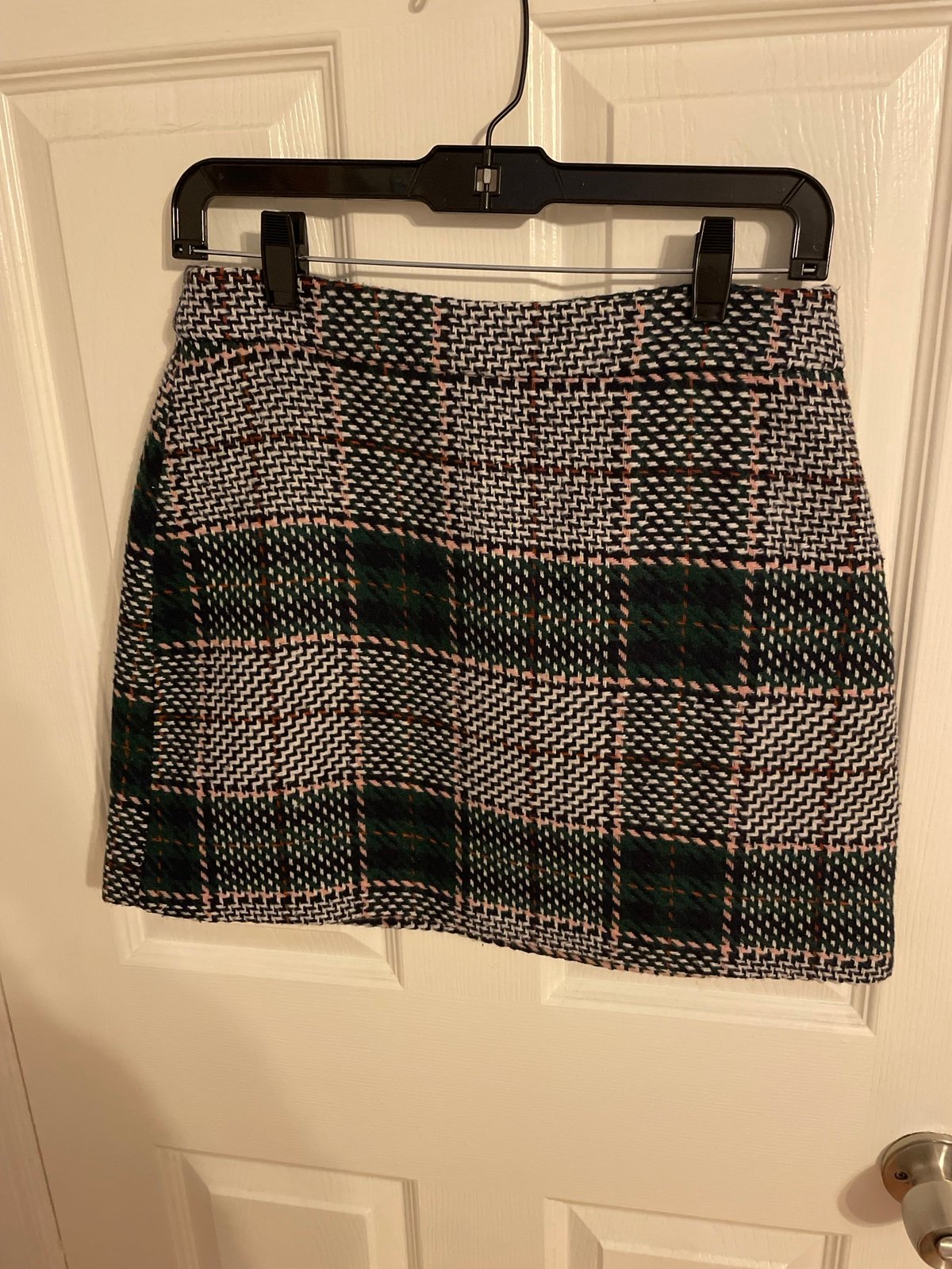 NWT Endless Rose tweed plaid green and grey skirt