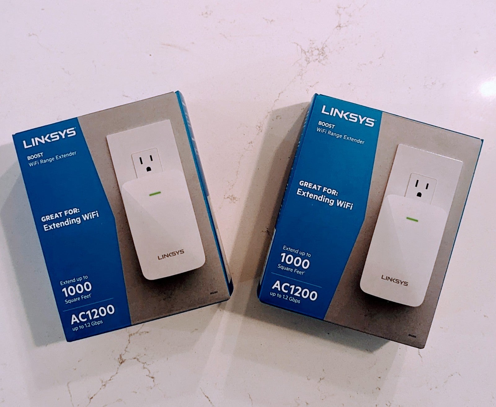 LINKYS Boost - WiFi range extender.