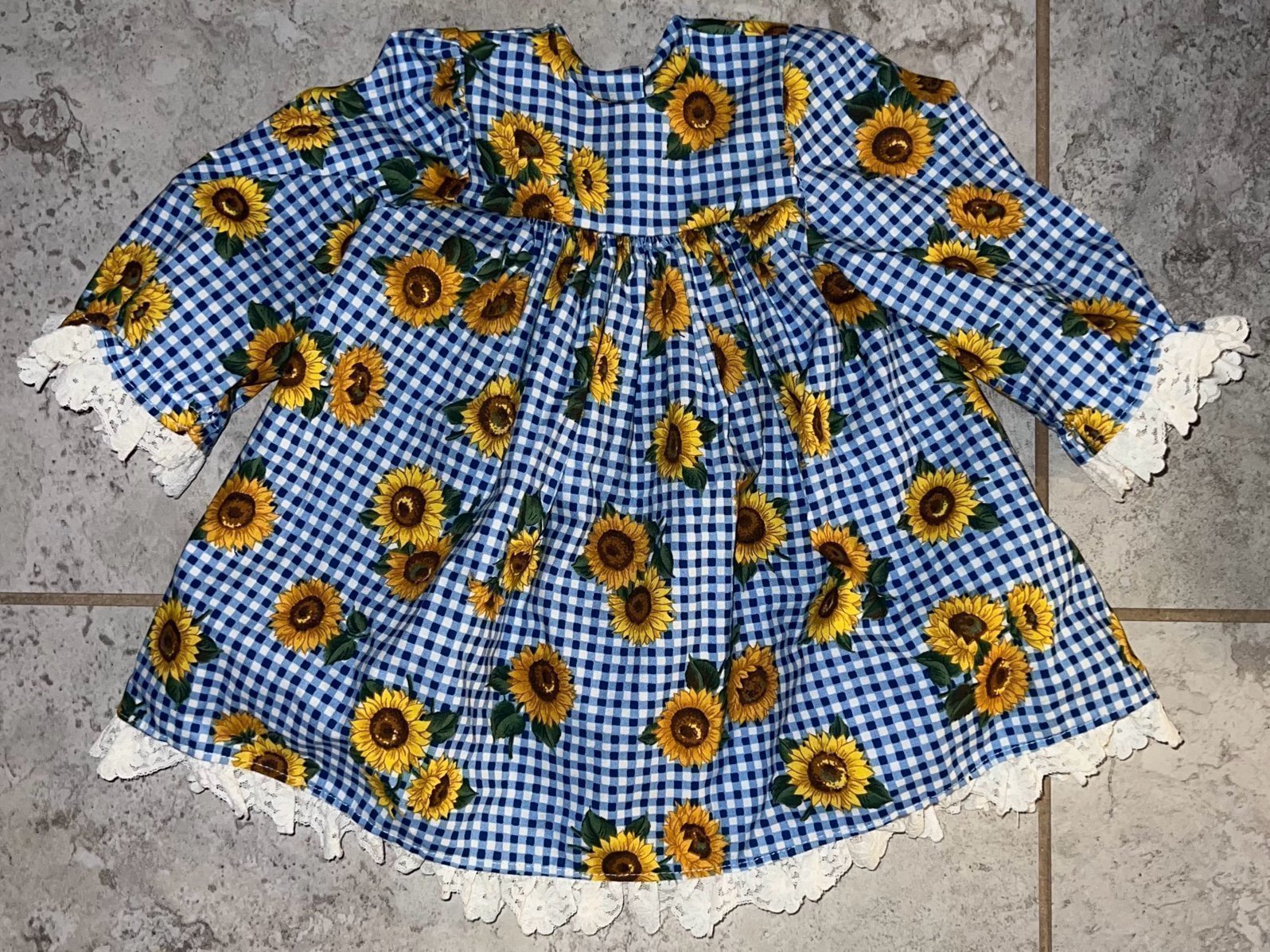 Handmade Girl’s Vintage Y2K Gingham Sunflower Dress