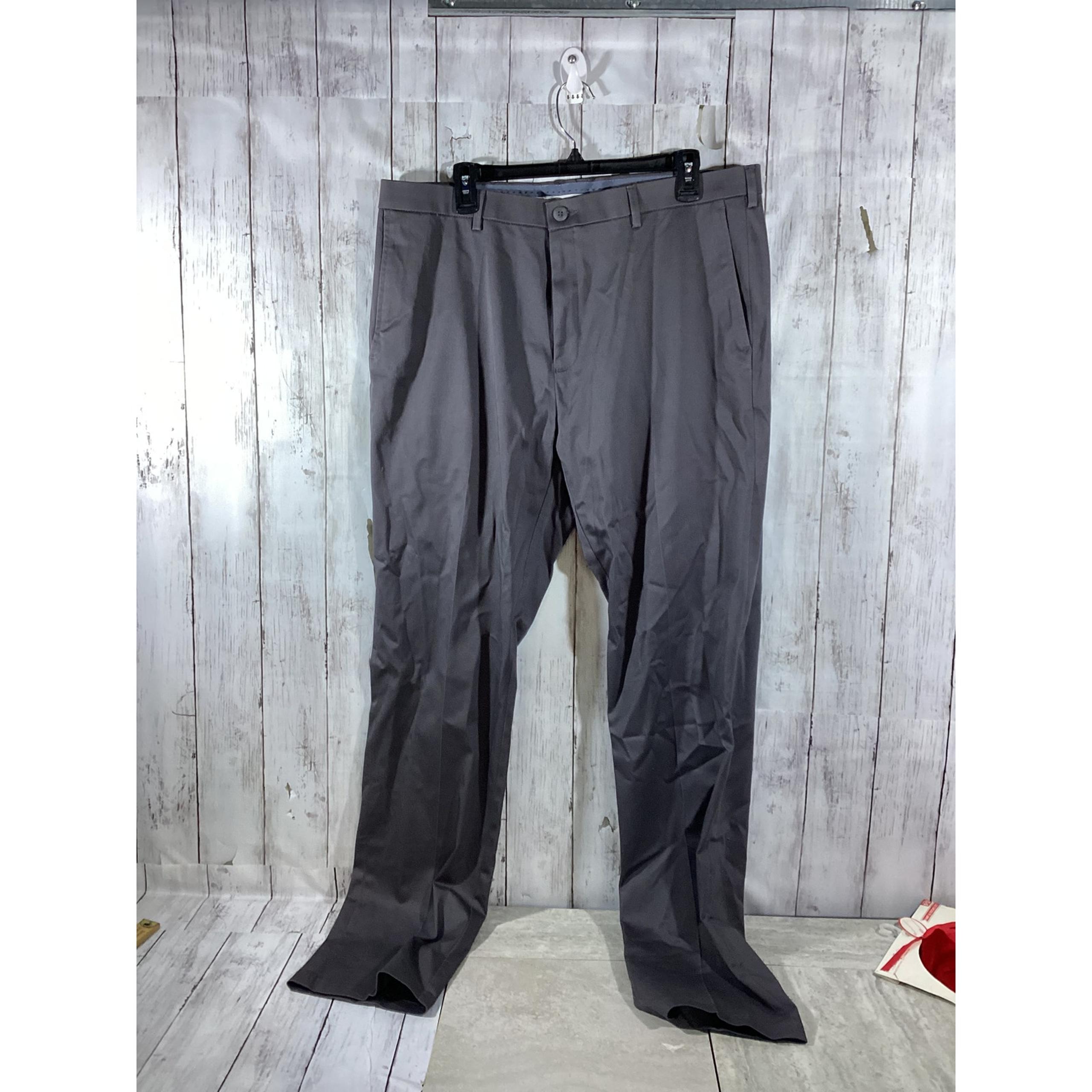 Haggar Pants Men's Golf Pants Black Flat Front Straight Fit Slash Poly 38x34
